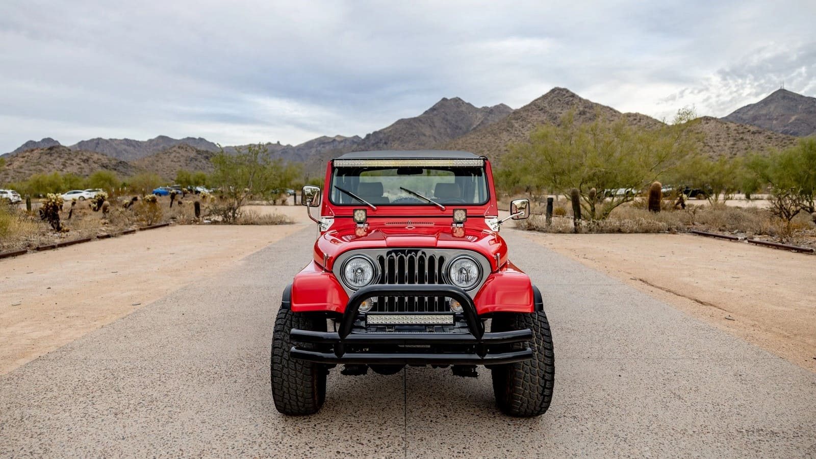 1982 - JEEP CJ-8 SCRAMBLER RED, foto 13