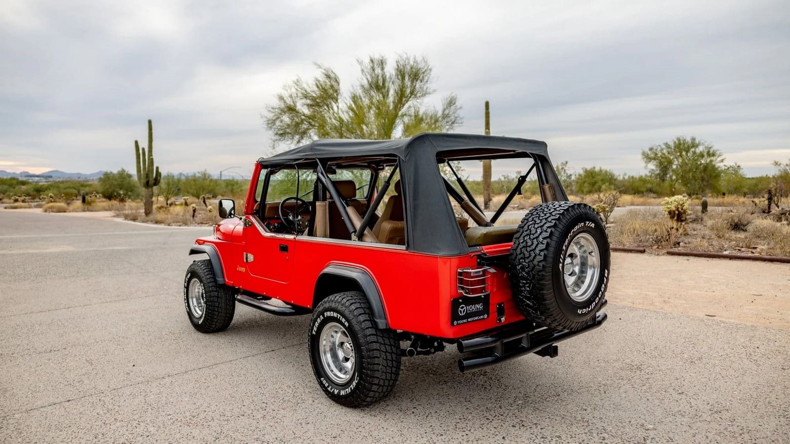 1982 - JEEP CJ-8 SCRAMBLER RED, foto 16