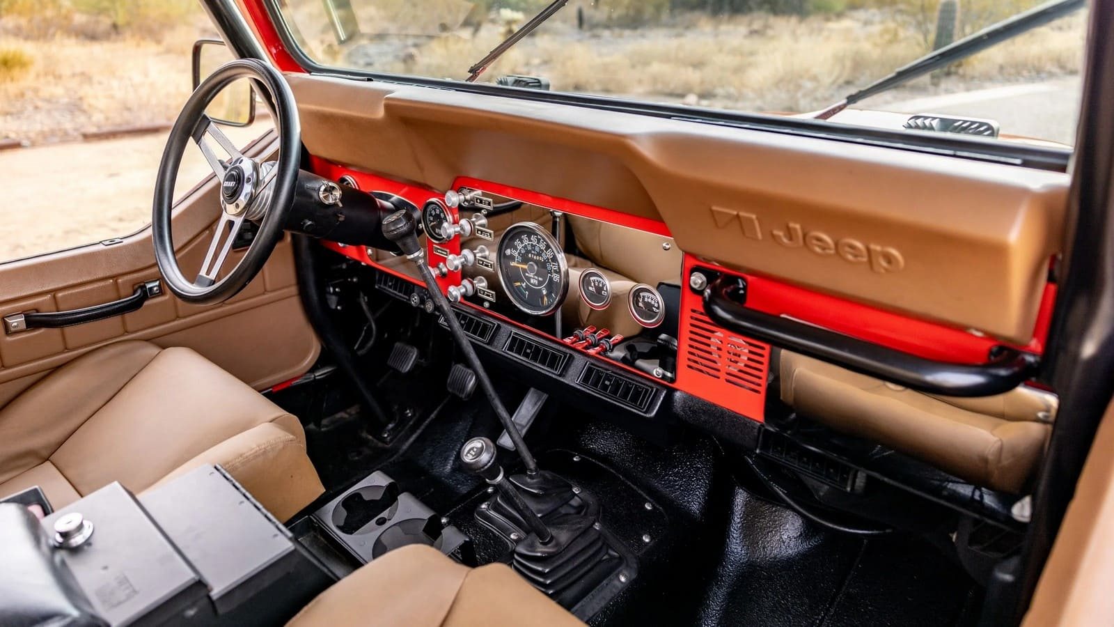 1982 - JEEP CJ-8 SCRAMBLER RED, foto 23