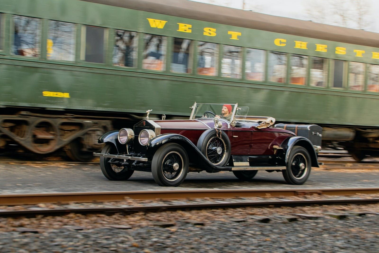 1925 - ROLLS-ROYCE SILVER GHOST PICCADILLY ROADSTER MAROON, foto 1