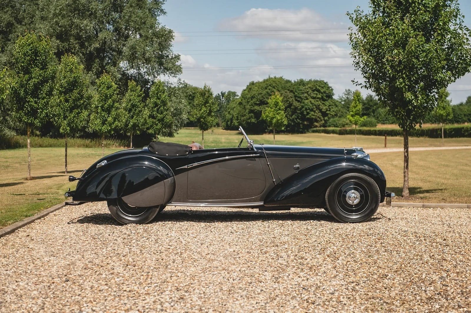 LAGONDA V12 RAPIDE DROPHEAD COUPÉ, foto 3