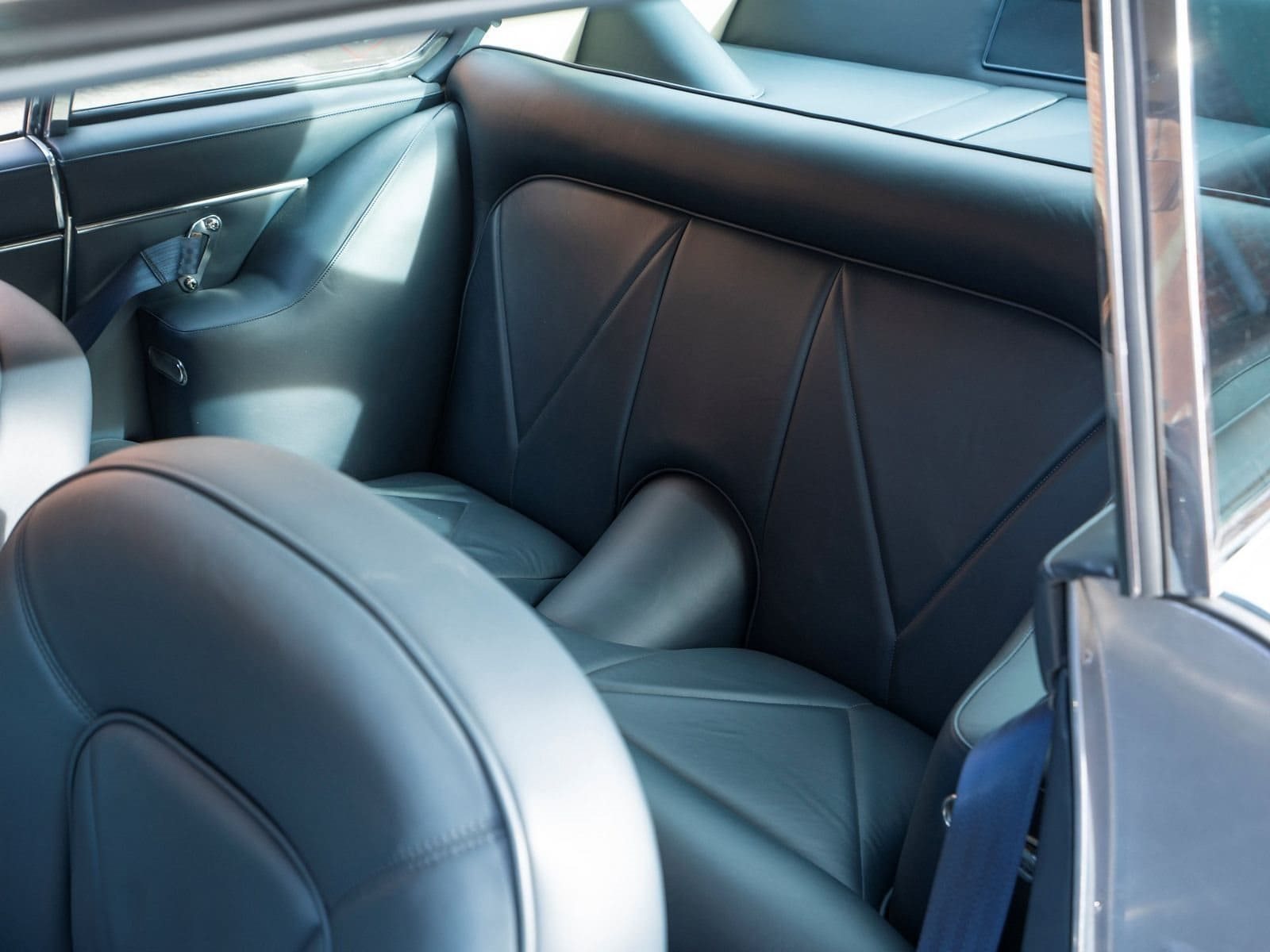 1967 - ASTON MARTIN DB6 COUPE BLUE, foto 16