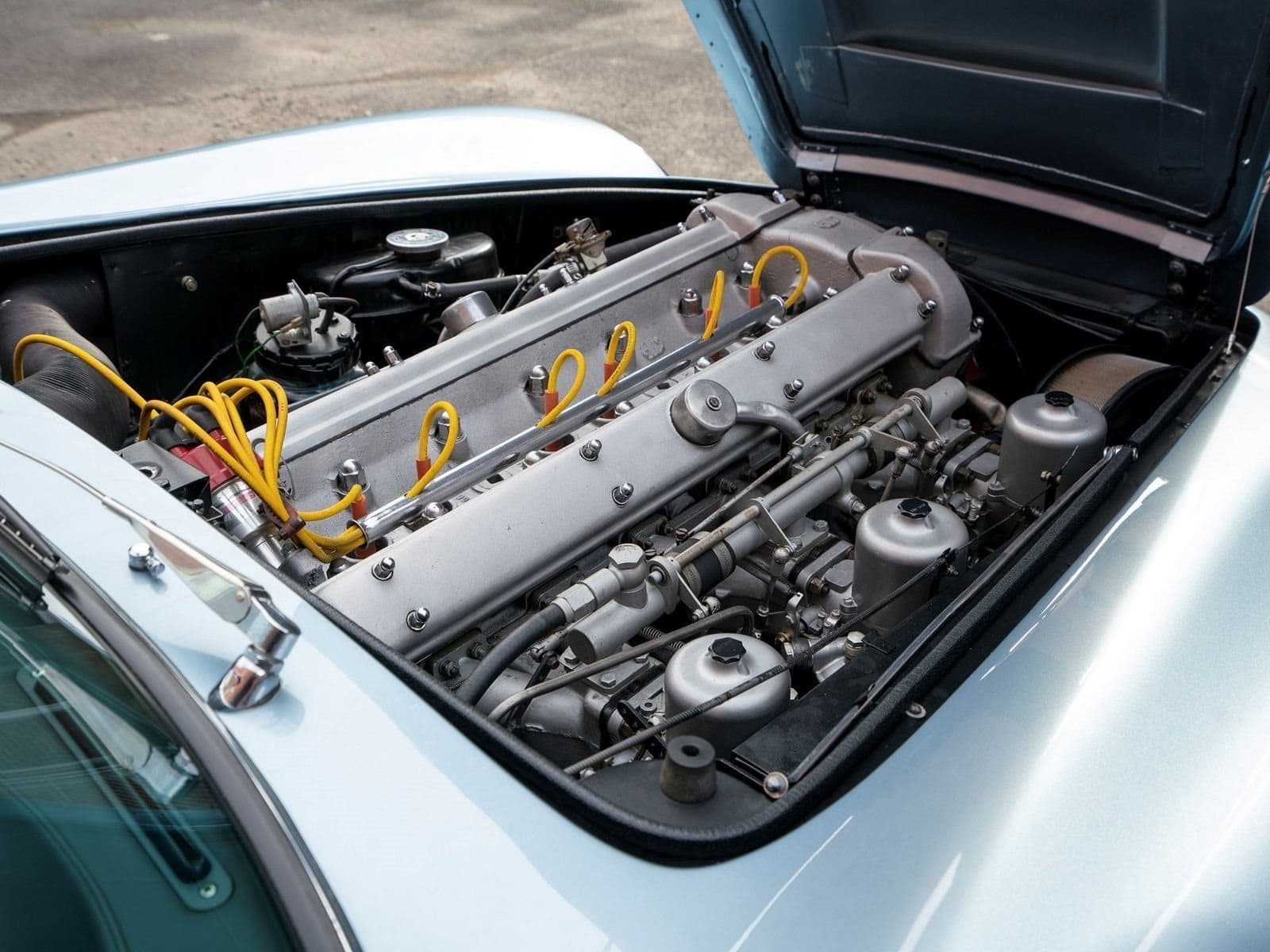 1967 - ASTON MARTIN DB6 COUPE BLUE, foto 33