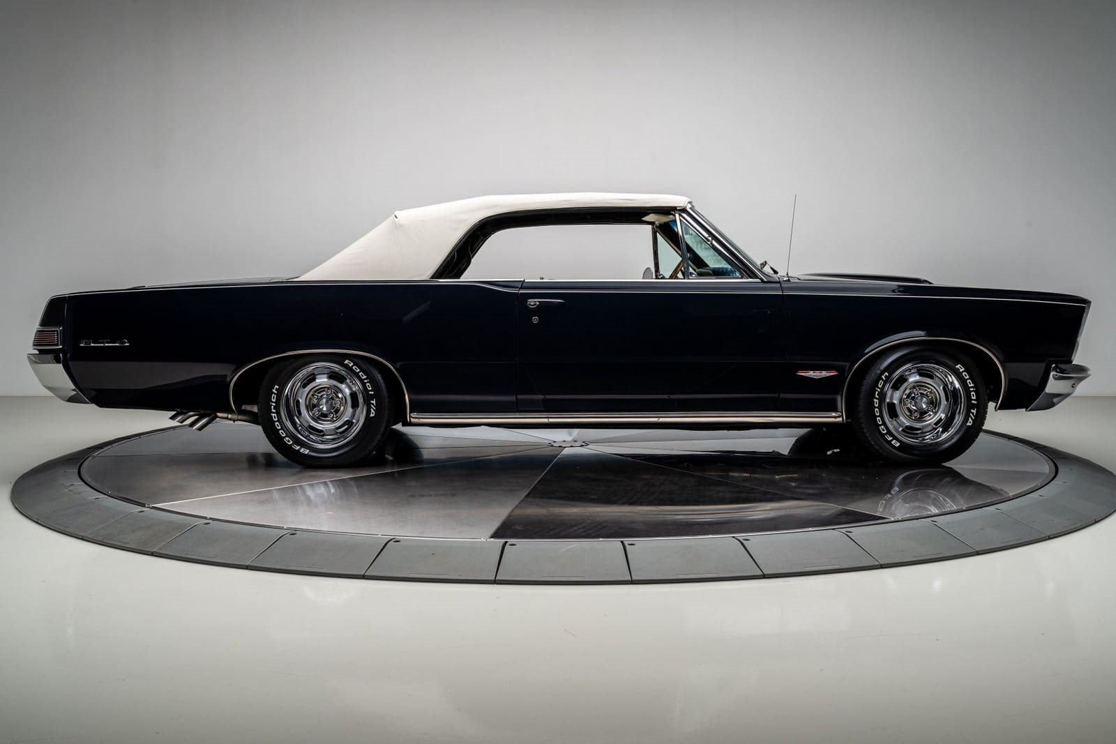 PONTIAC GTO CONVERTIBLE, foto 12
