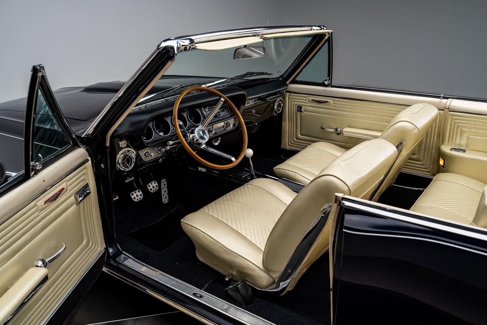 PONTIAC GTO CONVERTIBLE, foto 44