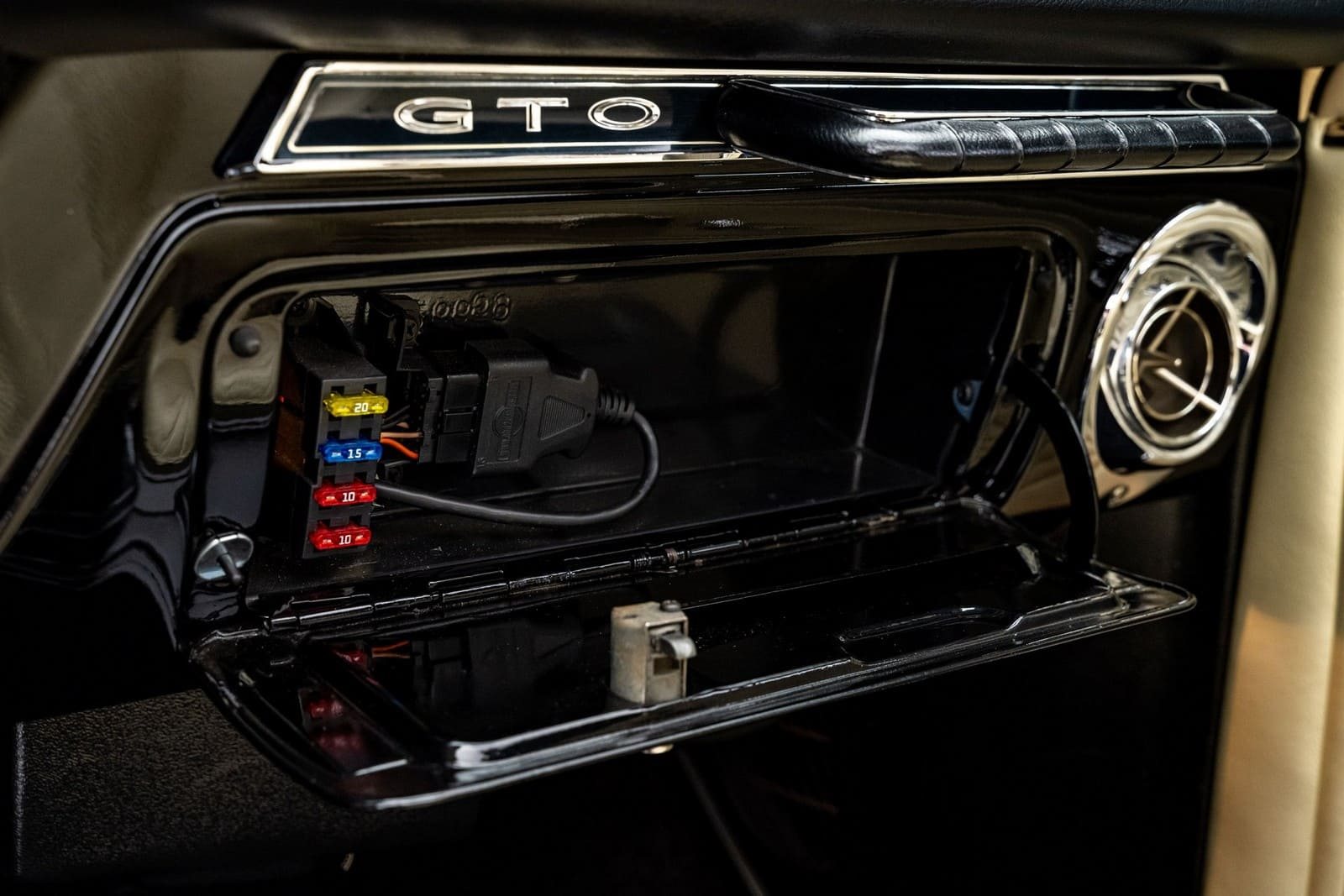 PONTIAC GTO CONVERTIBLE, foto 55