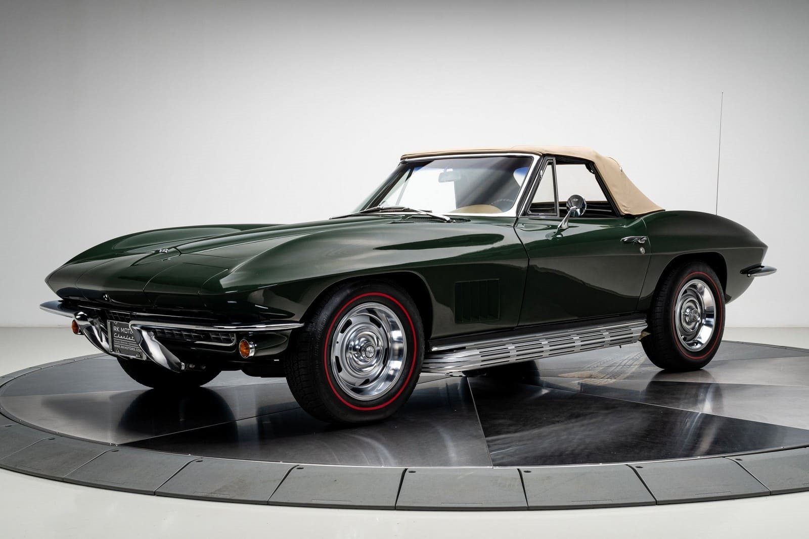 1967 - CHEVROLET CORVETTE CONVERTIBLE GOODWOOD GREEN, foto 2