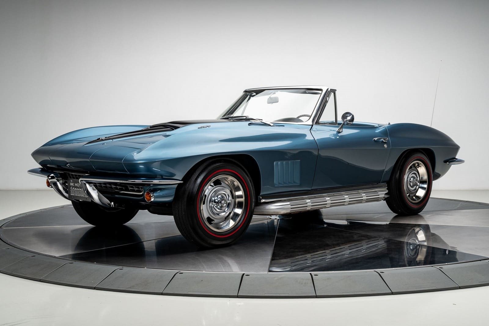1967 - CHEVROLET CORVETTE CONVERTIBLE LYNNDALE BLUE, foto 2