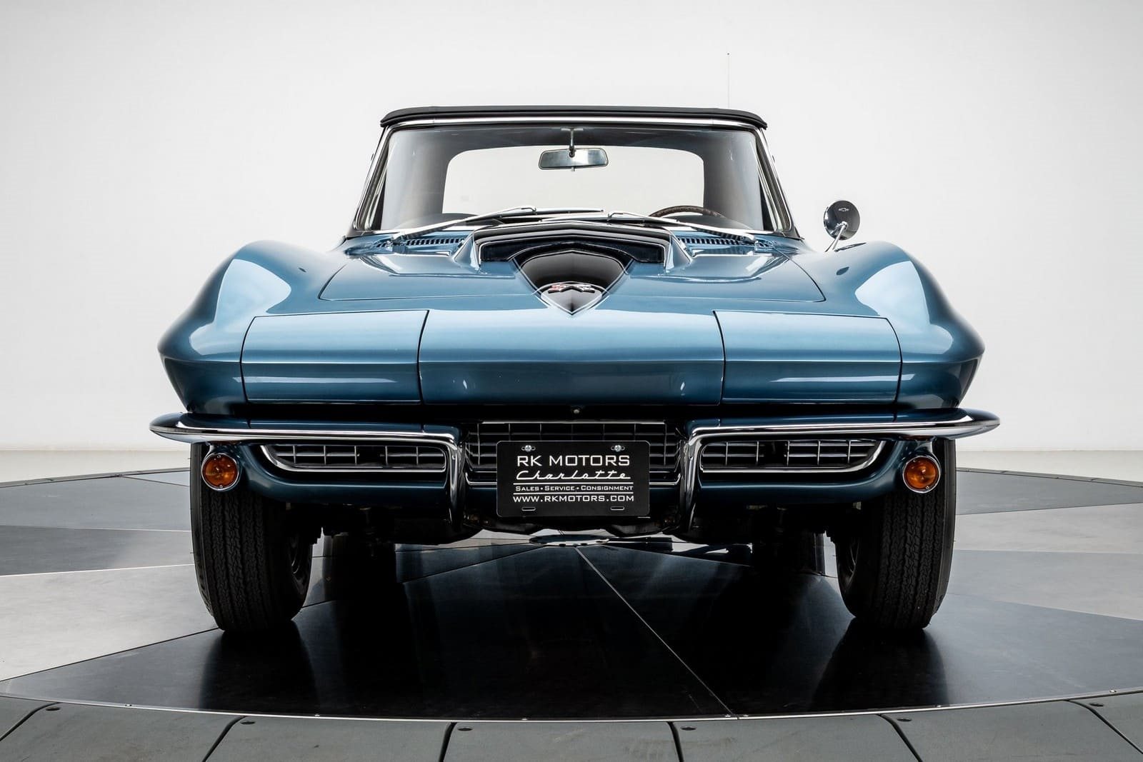1967 - CHEVROLET CORVETTE CONVERTIBLE LYNNDALE BLUE, foto 3