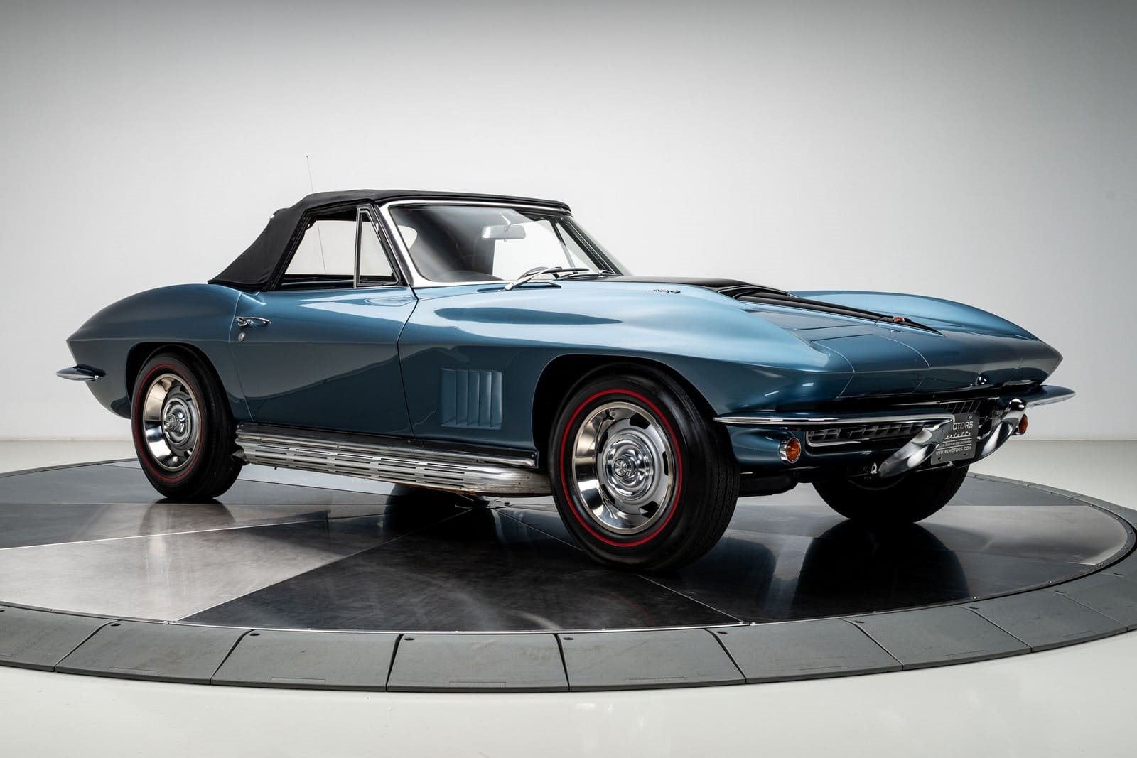 1967 - CHEVROLET CORVETTE CONVERTIBLE LYNNDALE BLUE, foto 5