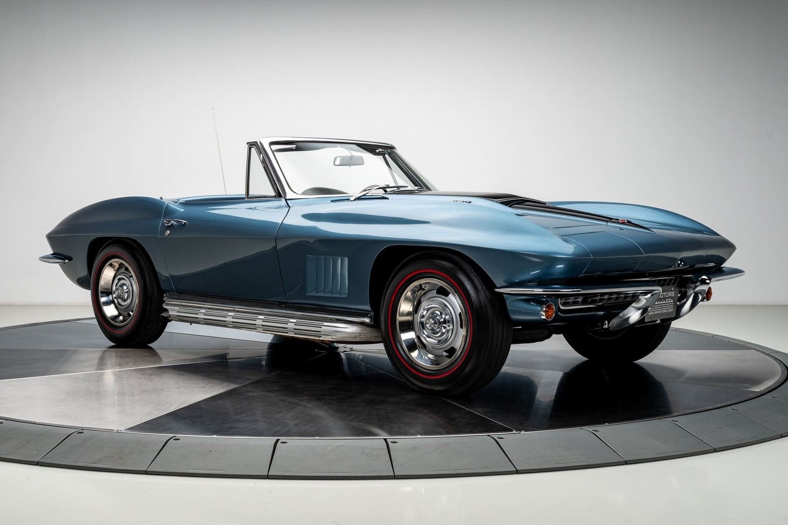 1967 - CHEVROLET CORVETTE CONVERTIBLE LYNNDALE BLUE, foto 6