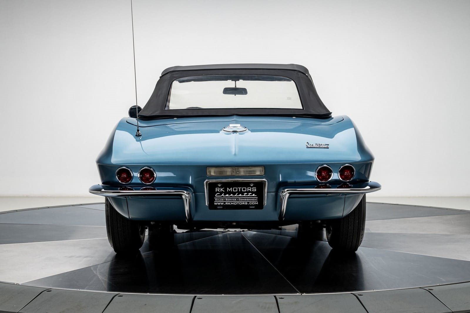 1967 - CHEVROLET CORVETTE CONVERTIBLE LYNNDALE BLUE, foto 19