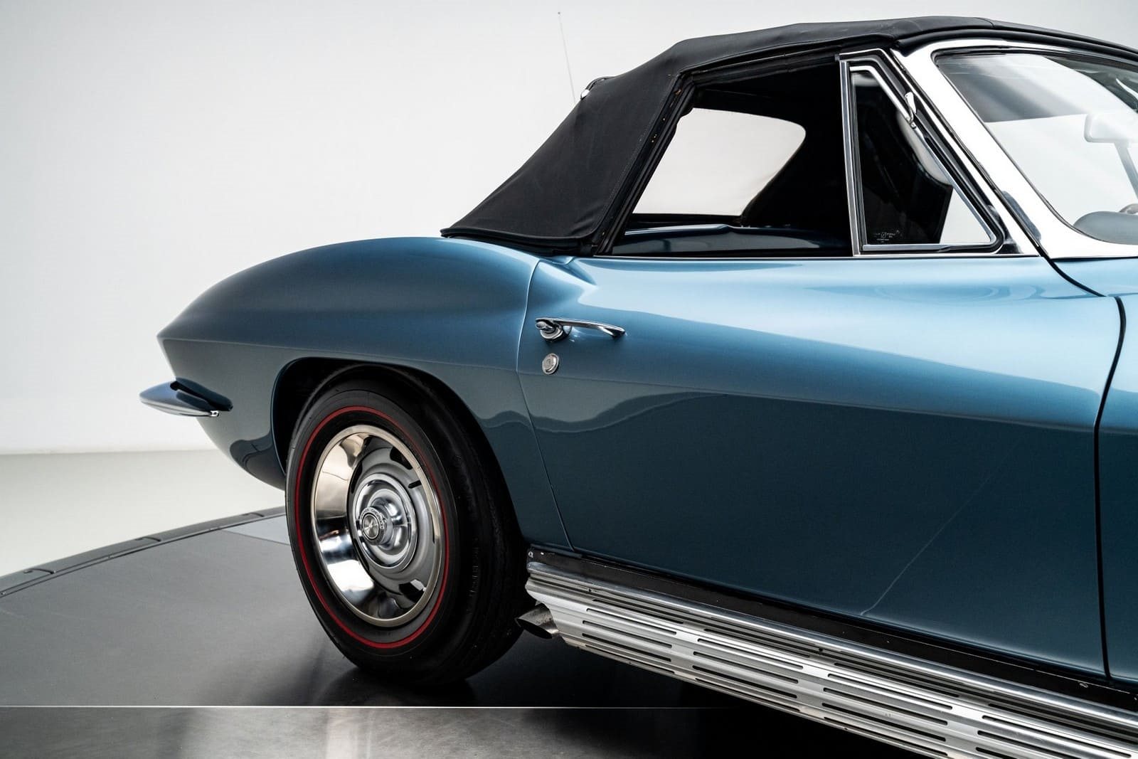 1967 - CHEVROLET CORVETTE CONVERTIBLE LYNNDALE BLUE, foto 30