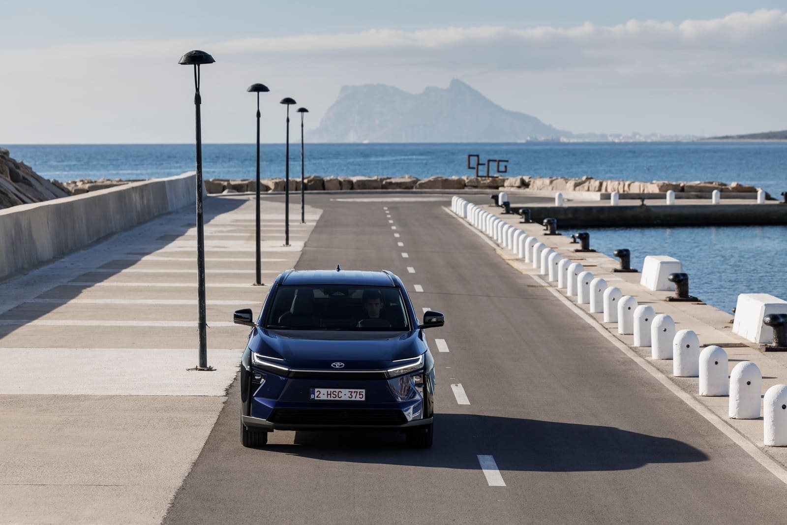 2026 - TOYOTA bZ4X DEEP BLUE METALLIC, foto 15
