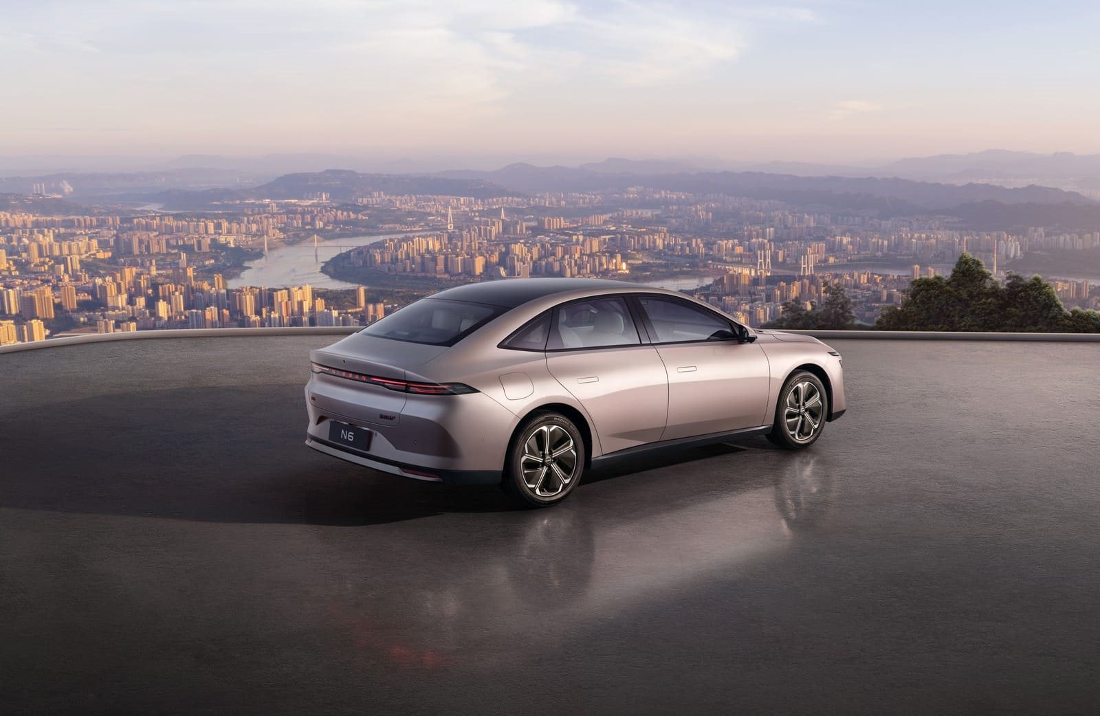 NISSAN N6, foto 3