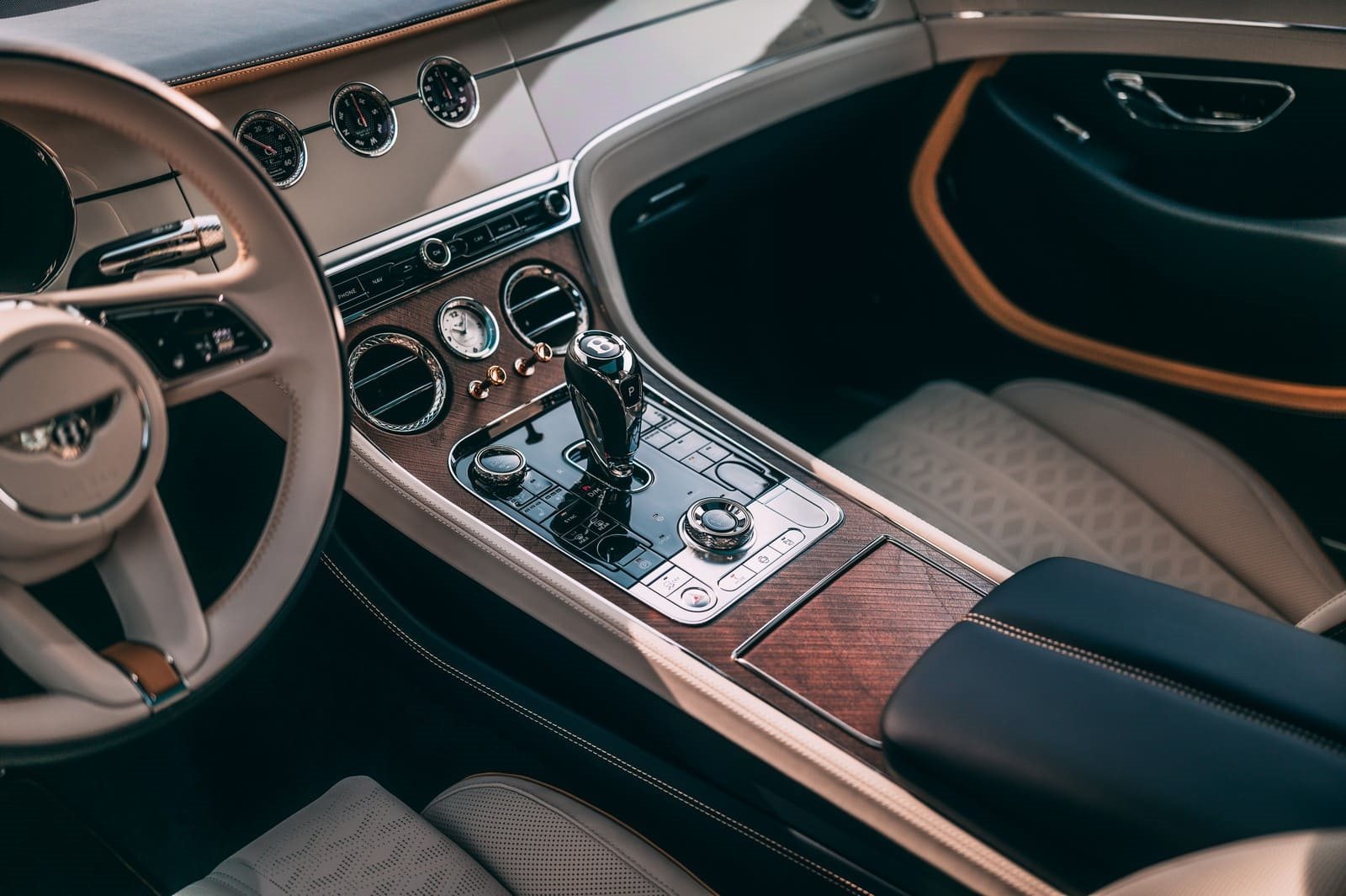 2025 - BENTLEY MULLINER DUTCH MASTERS COLLECTION, foto 3