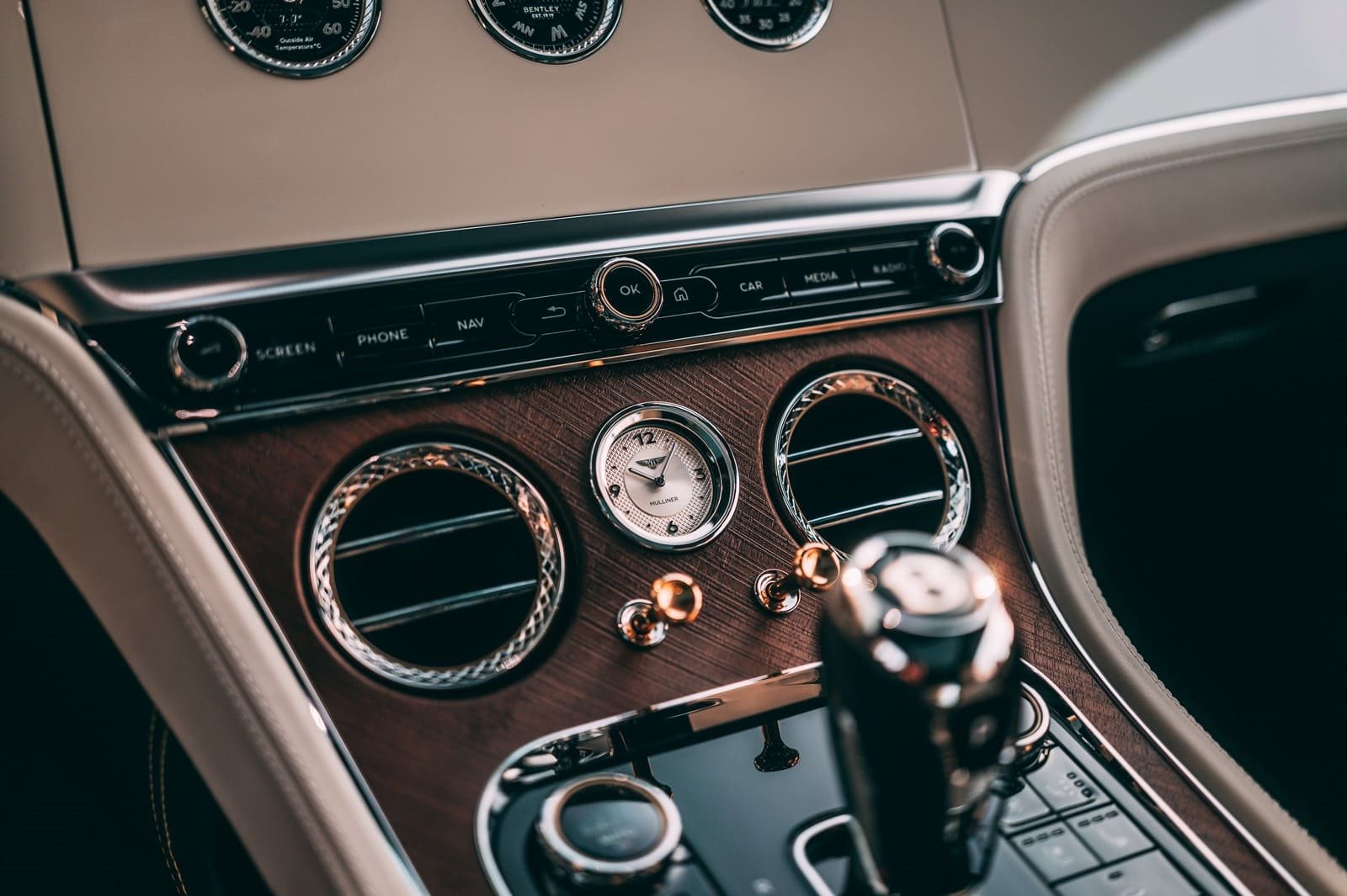 2025 - BENTLEY MULLINER DUTCH MASTERS COLLECTION, foto 4