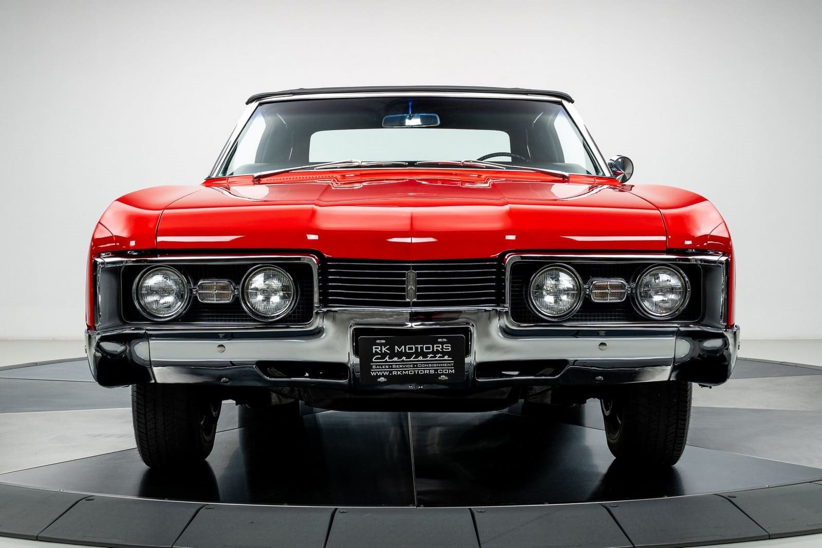 OLDSMOBILE DELTA 88 CONVERTIBLE, foto 3