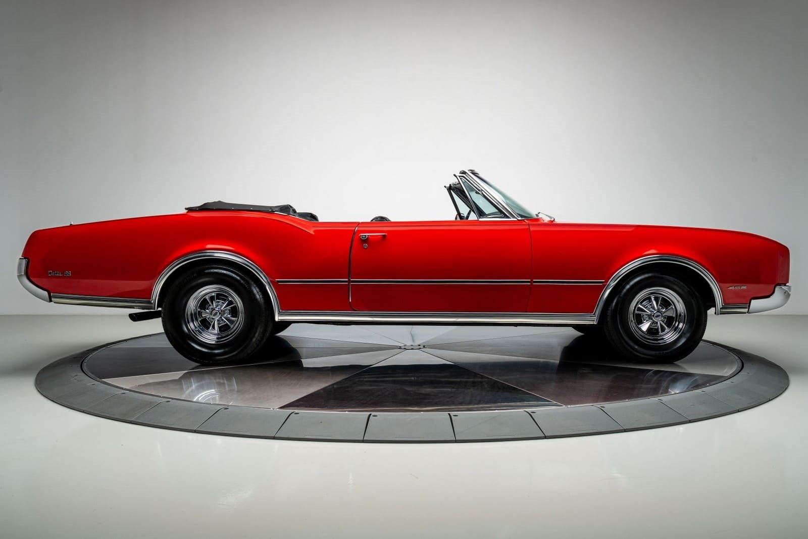 OLDSMOBILE DELTA 88 CONVERTIBLE, foto 14