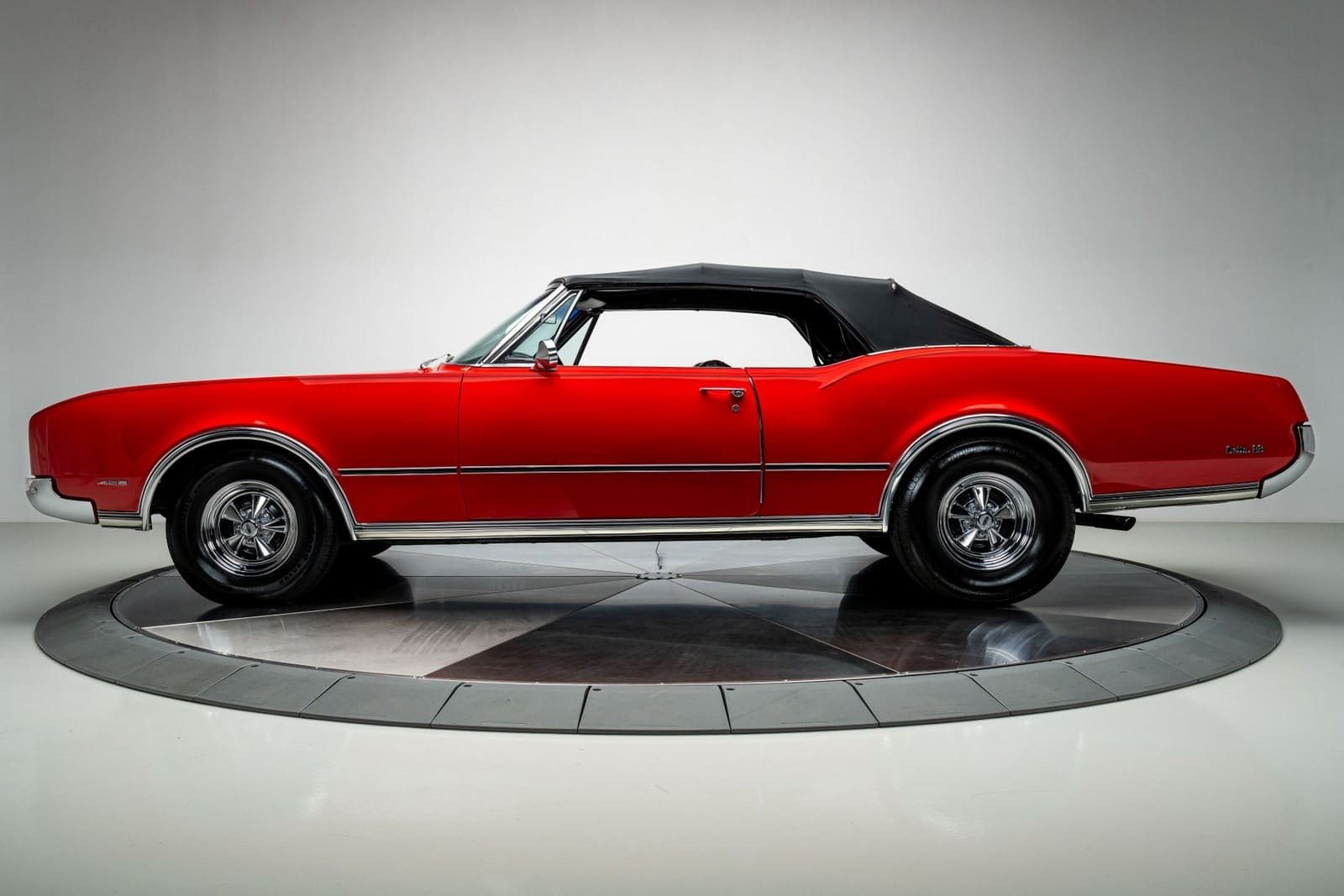 OLDSMOBILE DELTA 88 CONVERTIBLE, foto 16