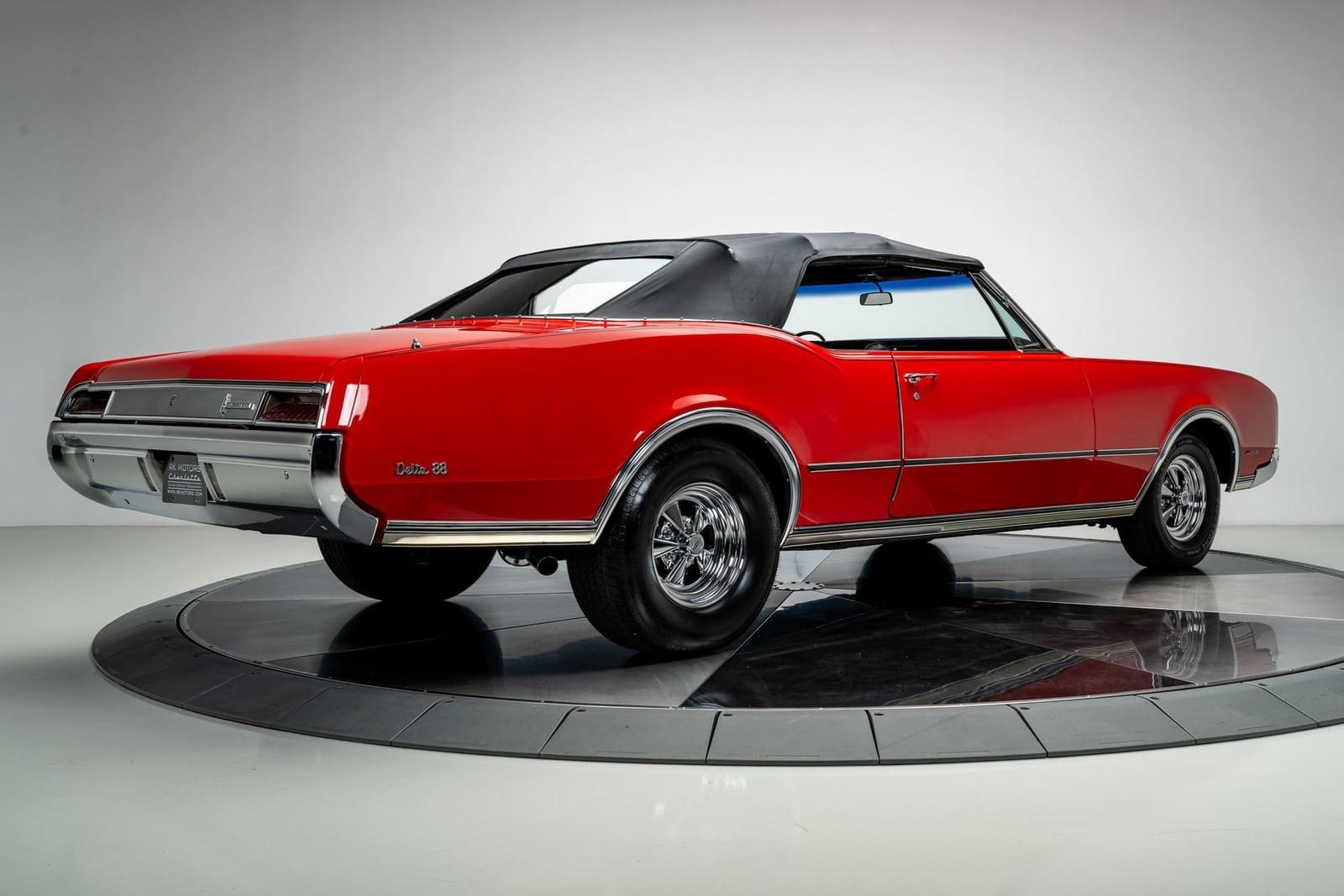 OLDSMOBILE DELTA 88 CONVERTIBLE, foto 17