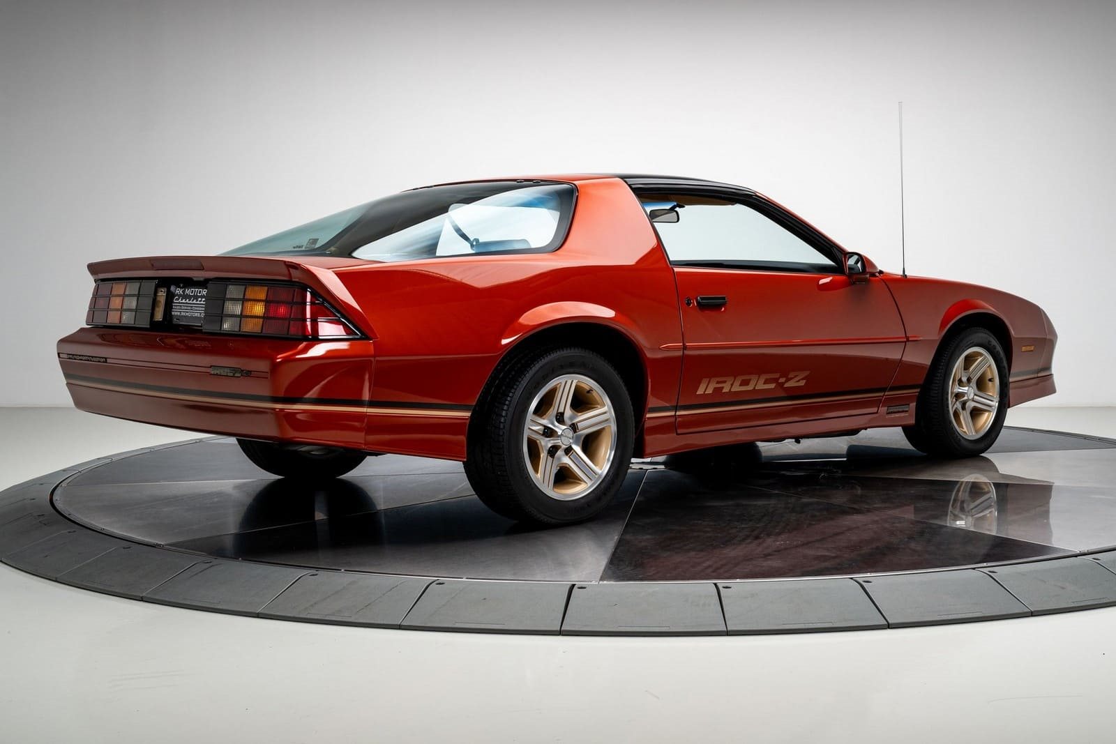 1988 - CHEVROLET CAMARO Z/28 IROC-Z MEDIUM ORANGE, foto 11