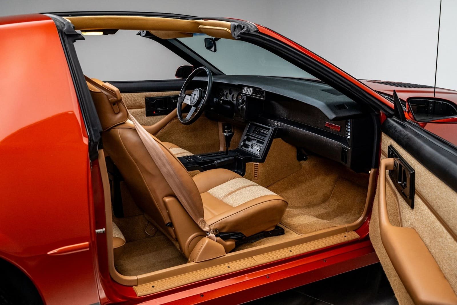 1988 - CHEVROLET CAMARO Z/28 IROC-Z MEDIUM ORANGE, foto 62