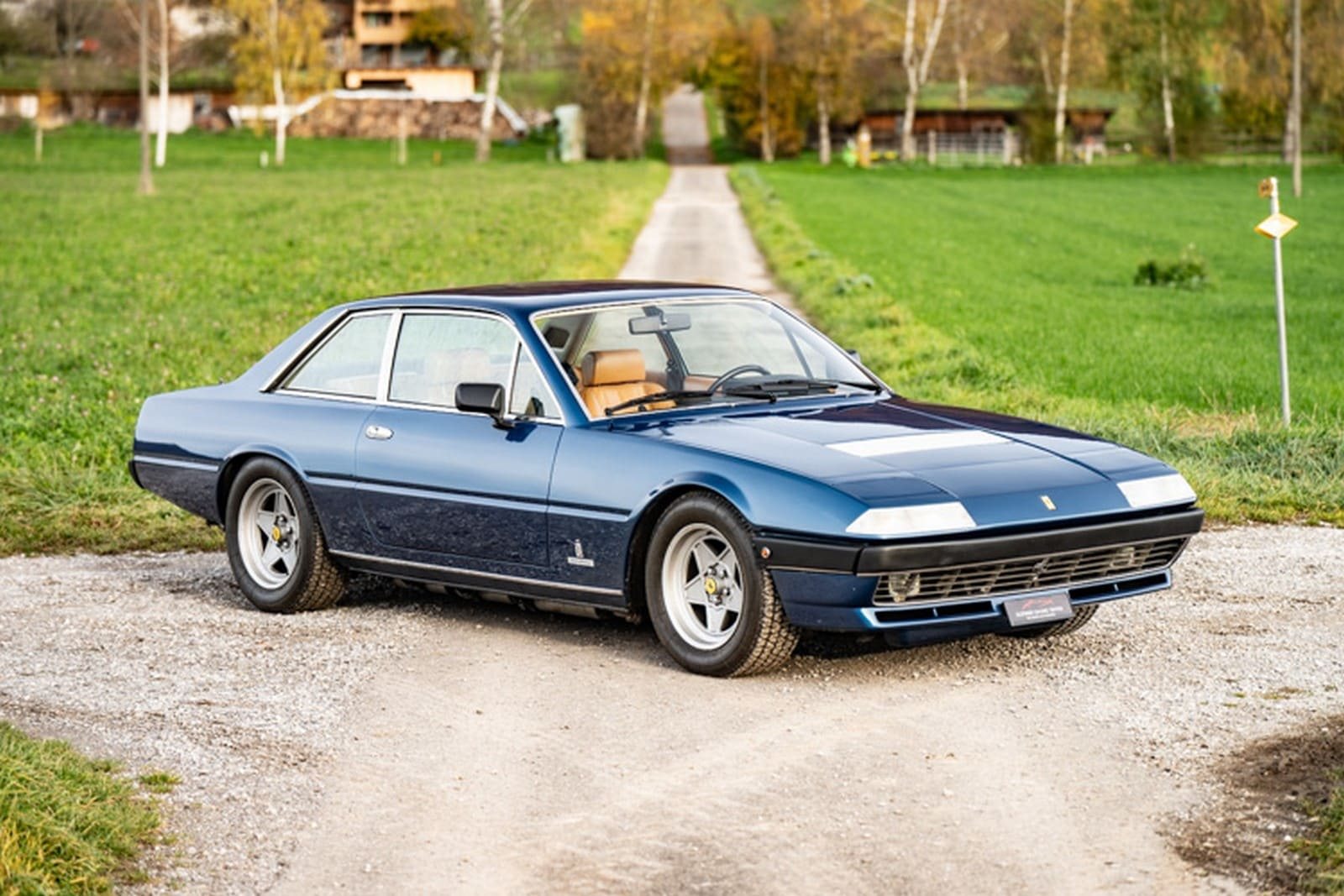 1980 - FERRARI F400i, foto 1