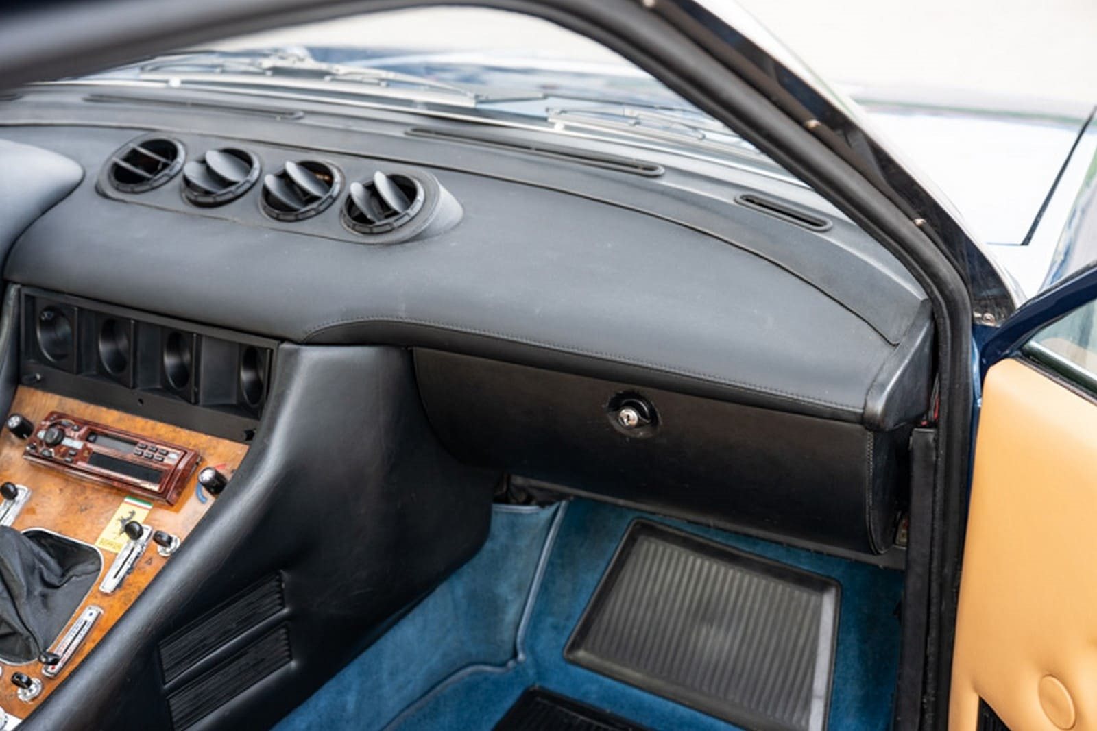 1980 - FERRARI F400i, foto 12