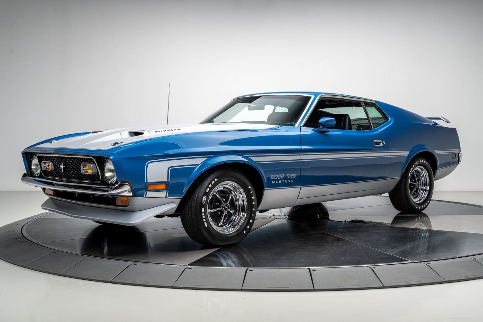 1971 - FORD MUSTANG BOSS 351 BRIGHT BLUE METALLIC, foto 1