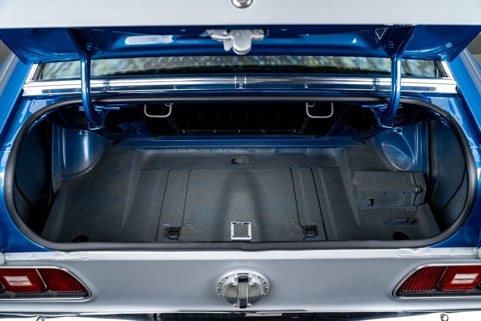 1971 - FORD MUSTANG BOSS 351 BRIGHT BLUE METALLIC, foto 30