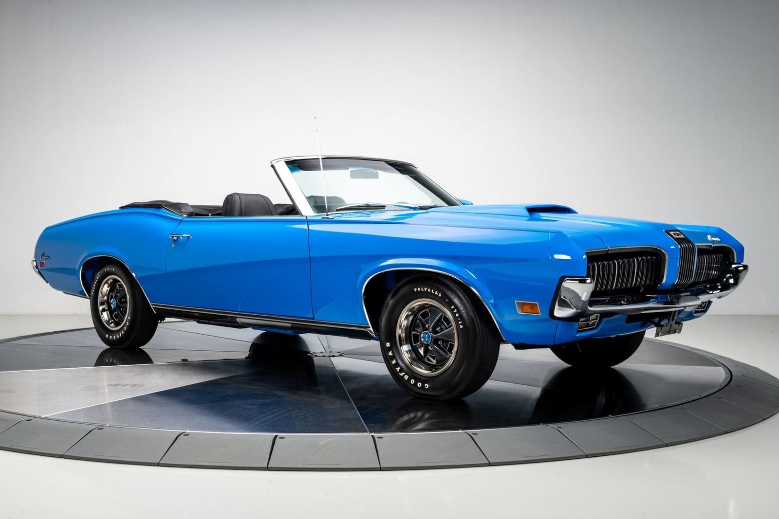 MERCURY COUGAR XR-7 CONVERTIBLE, foto 6