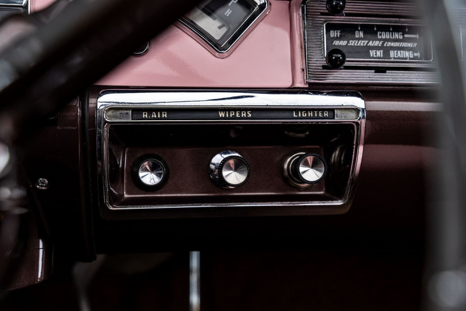 FORD FAIRLANE 500 SUNLINER PINK & MOCHA, foto 70