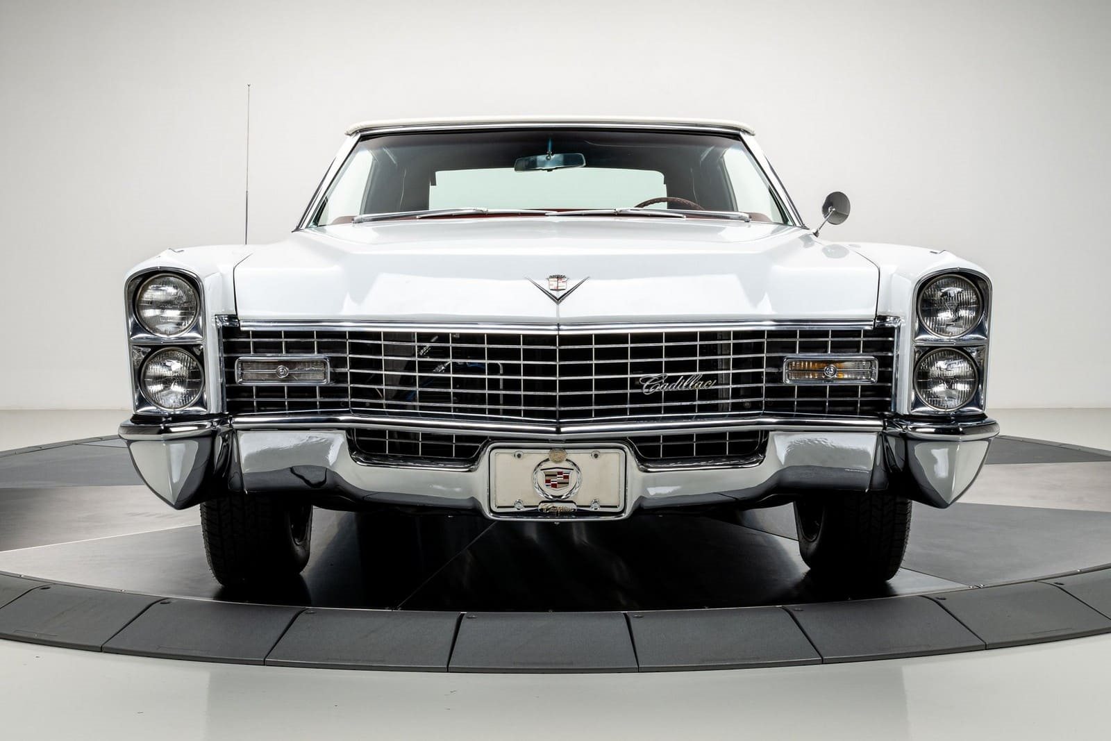 CADILLAC COUPE DEVILLE CONVERTIBLE, foto 3