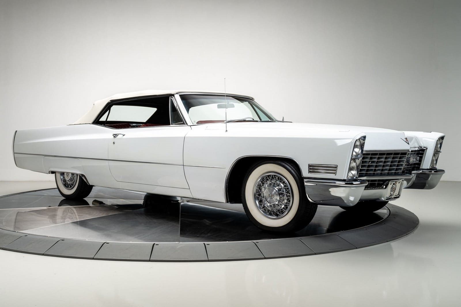 CADILLAC COUPE DEVILLE CONVERTIBLE, foto 5