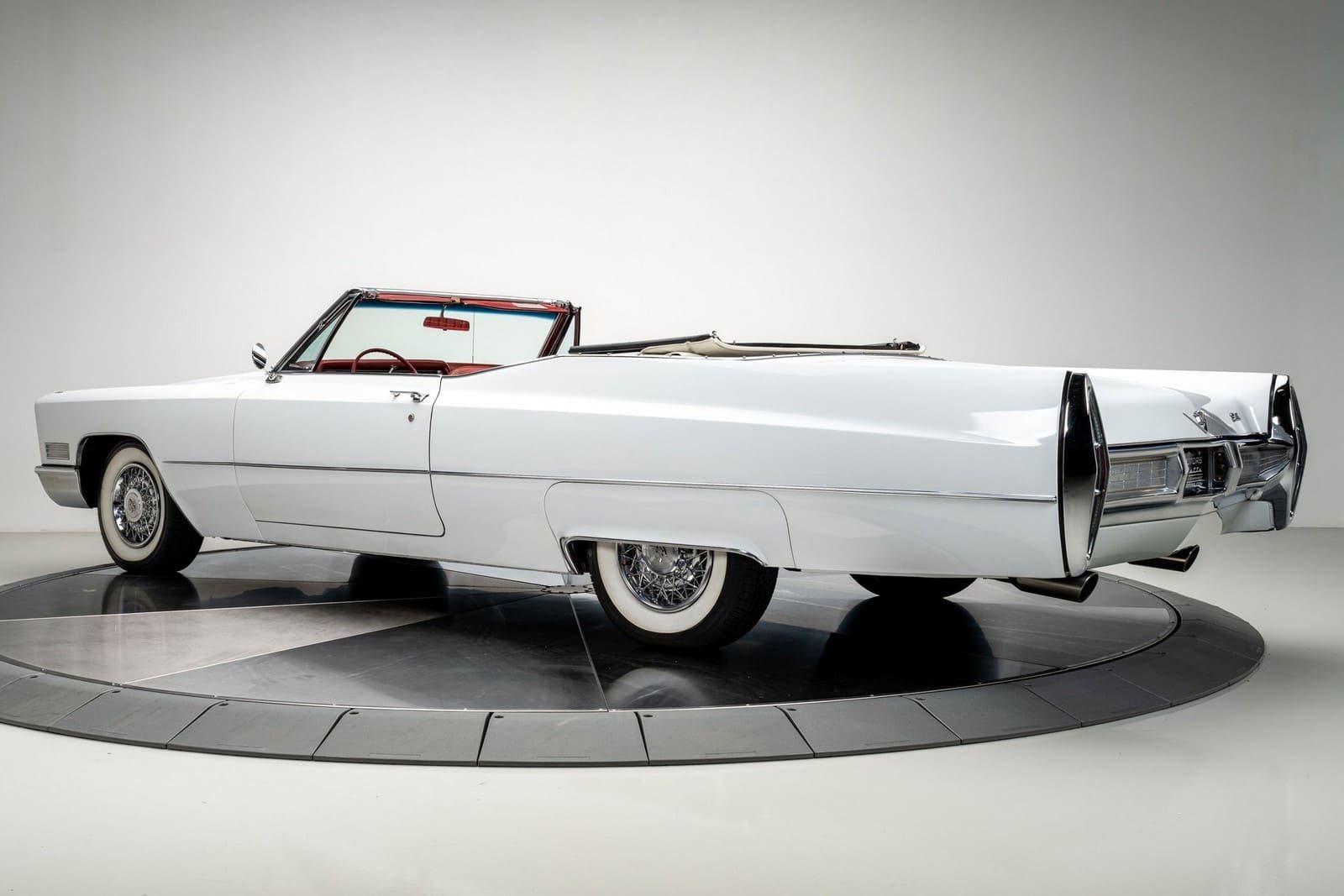 CADILLAC COUPE DEVILLE CONVERTIBLE, foto 23