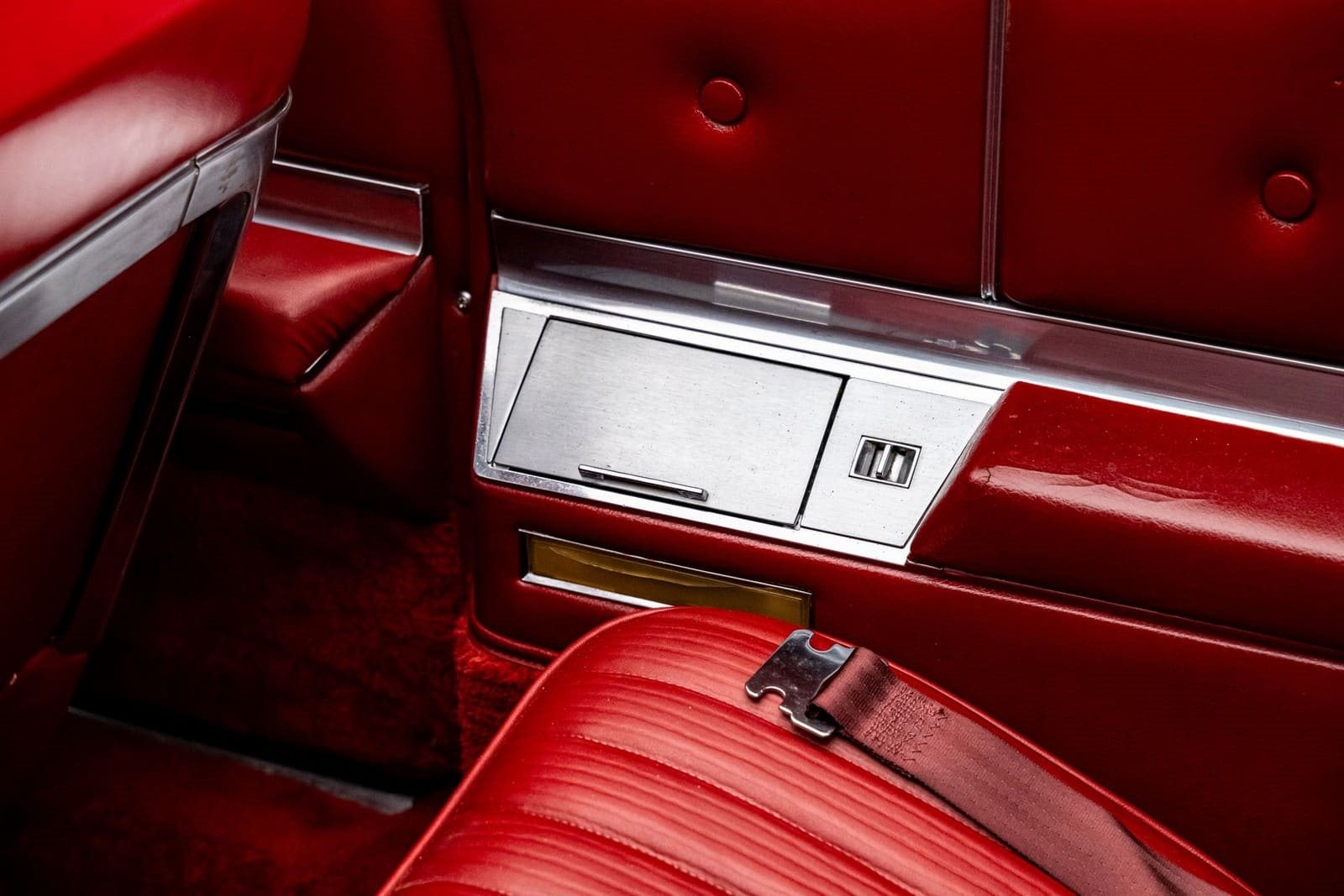 CADILLAC COUPE DEVILLE CONVERTIBLE, foto 57