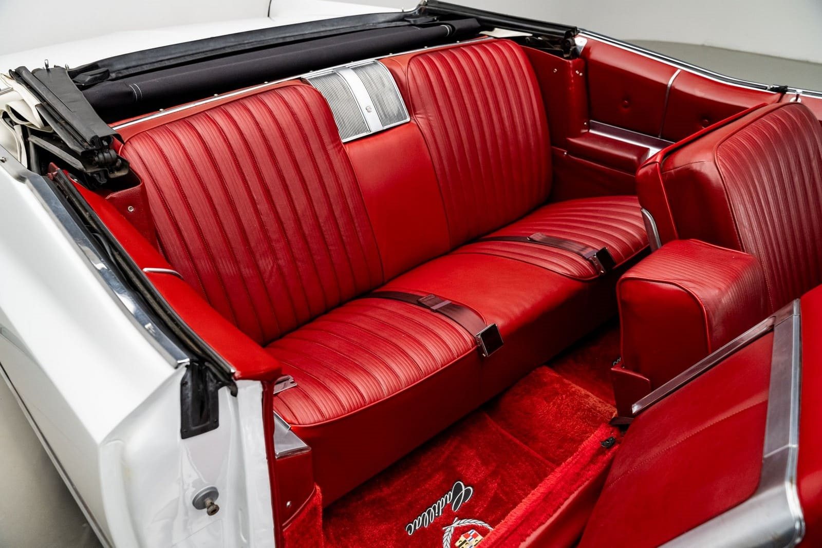 CADILLAC COUPE DEVILLE CONVERTIBLE, foto 58