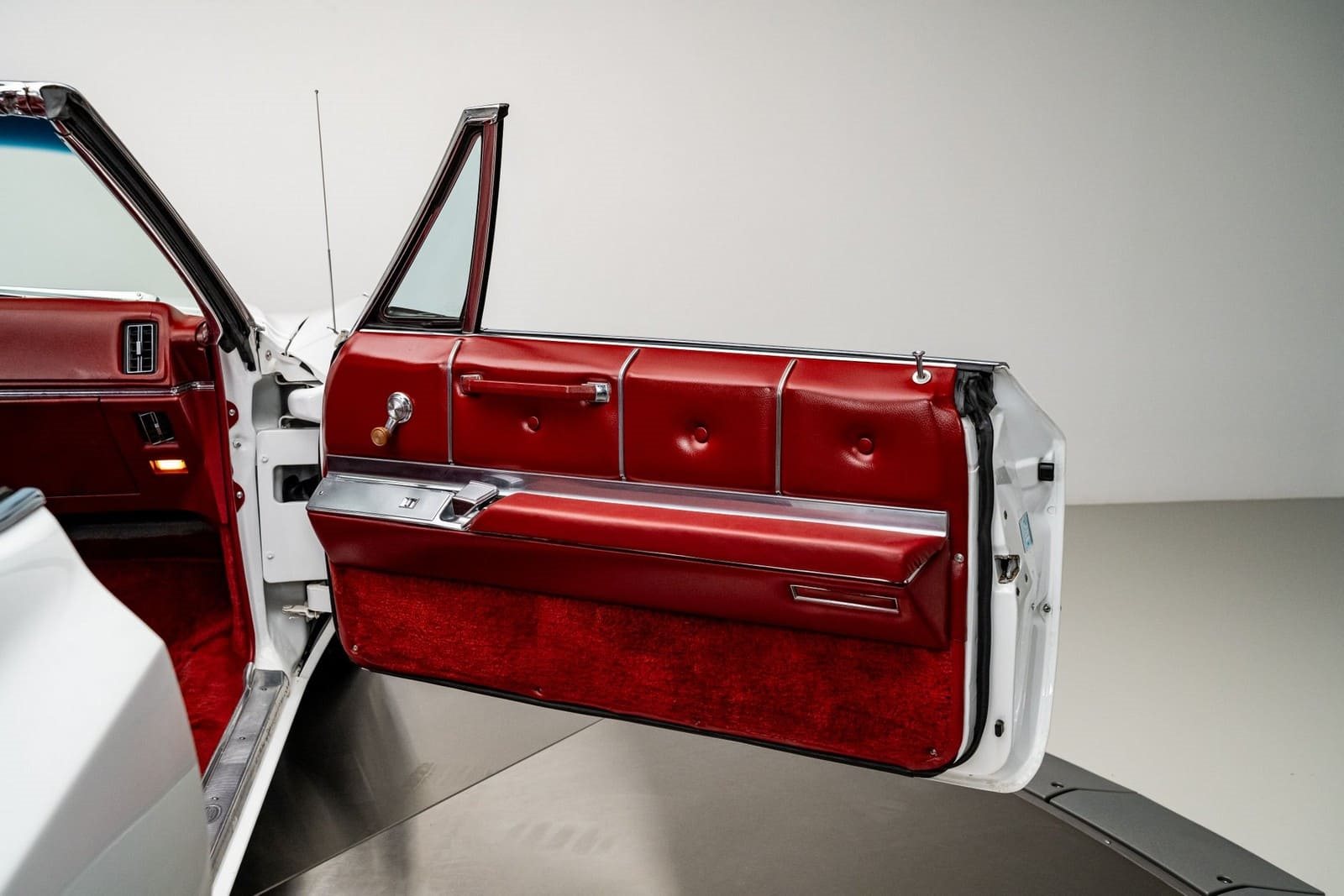 CADILLAC COUPE DEVILLE CONVERTIBLE, foto 61