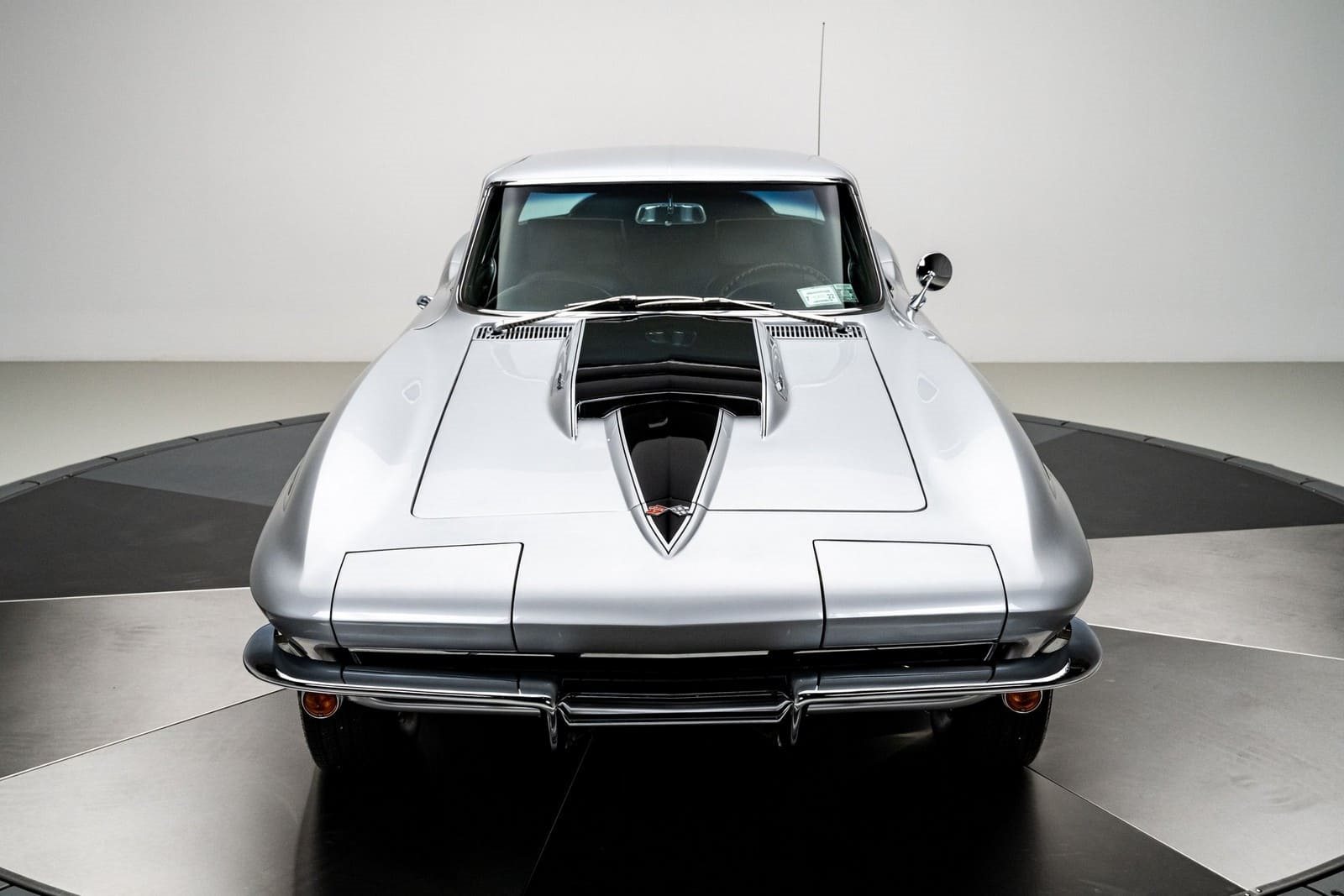 1967 - CHEVROLET CORVETTE SILVER PEARL, foto 3