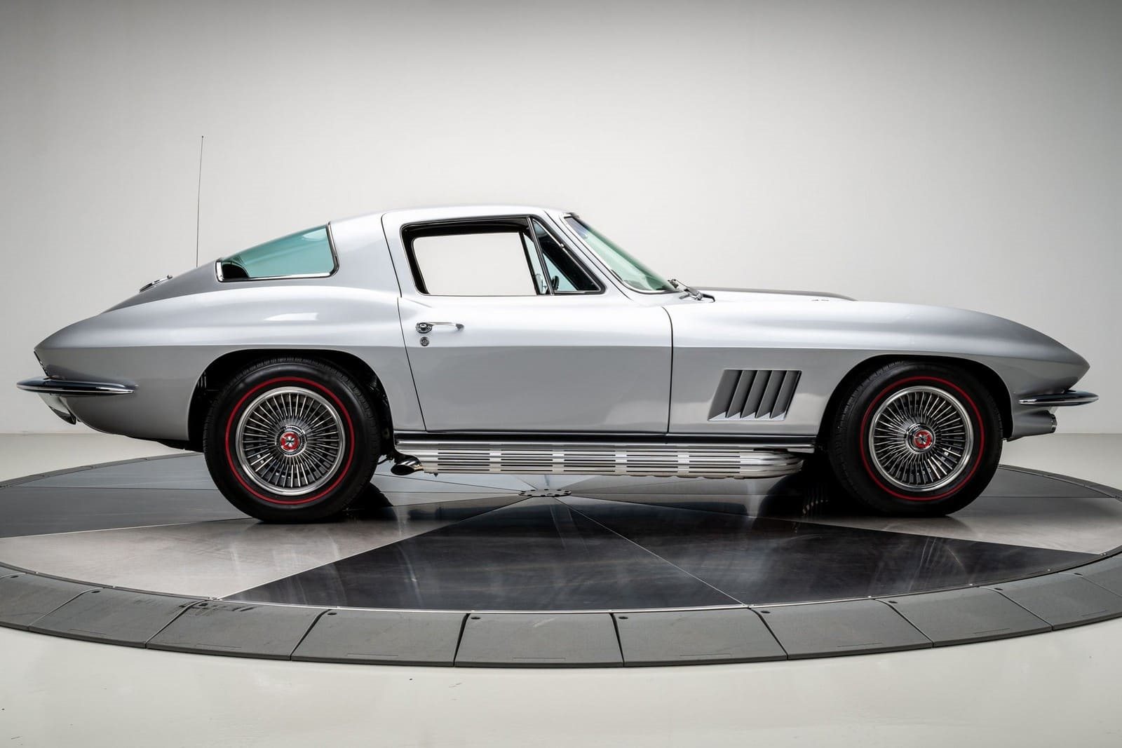 1967 - CHEVROLET CORVETTE SILVER PEARL, foto 11
