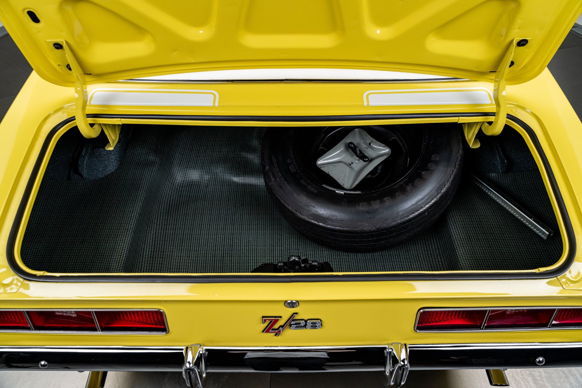 1969 - CHEVROLET CAMARO Z/28 DAYTONA YELLOW, foto 27