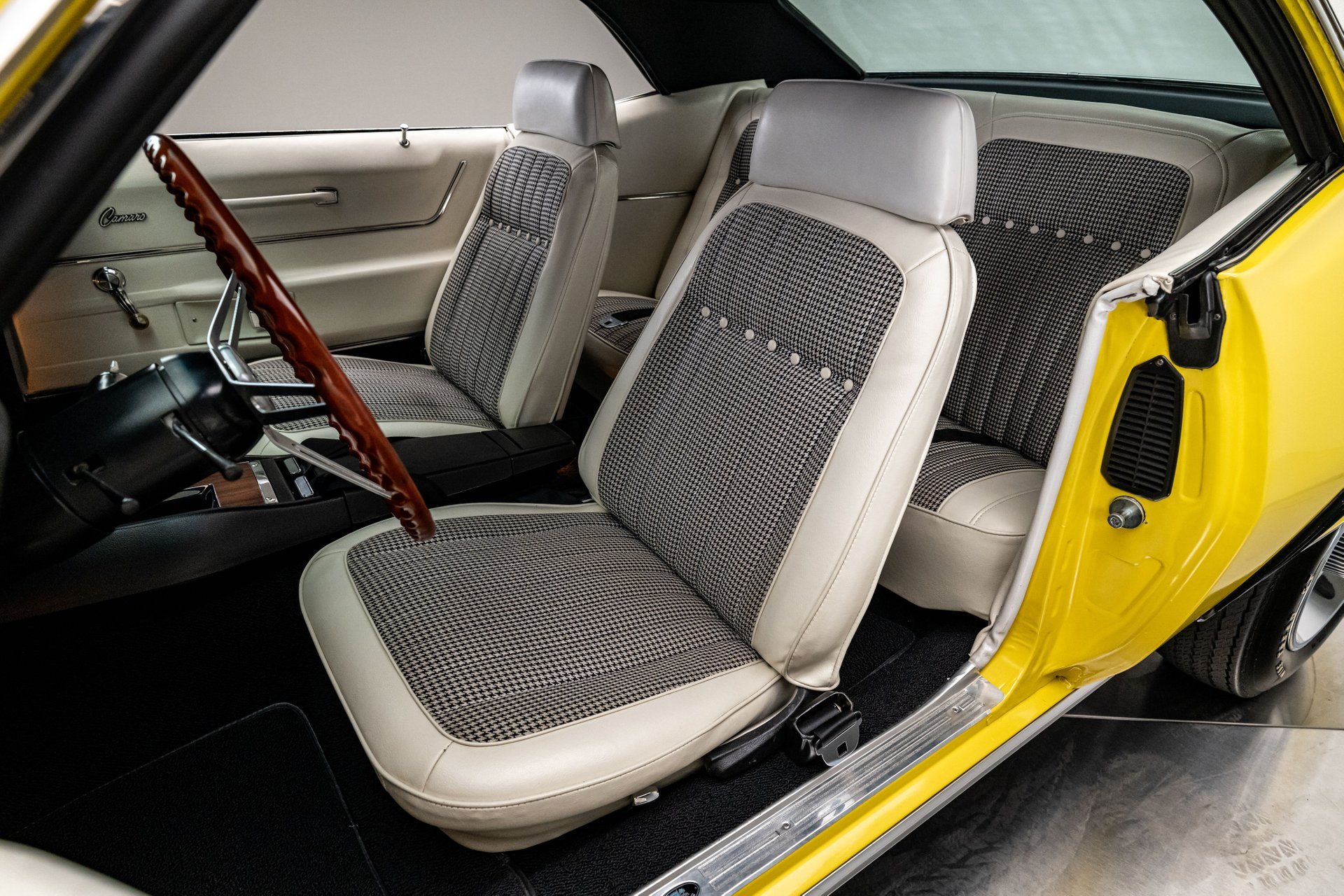 1969 - CHEVROLET CAMARO Z/28 DAYTONA YELLOW, foto 35