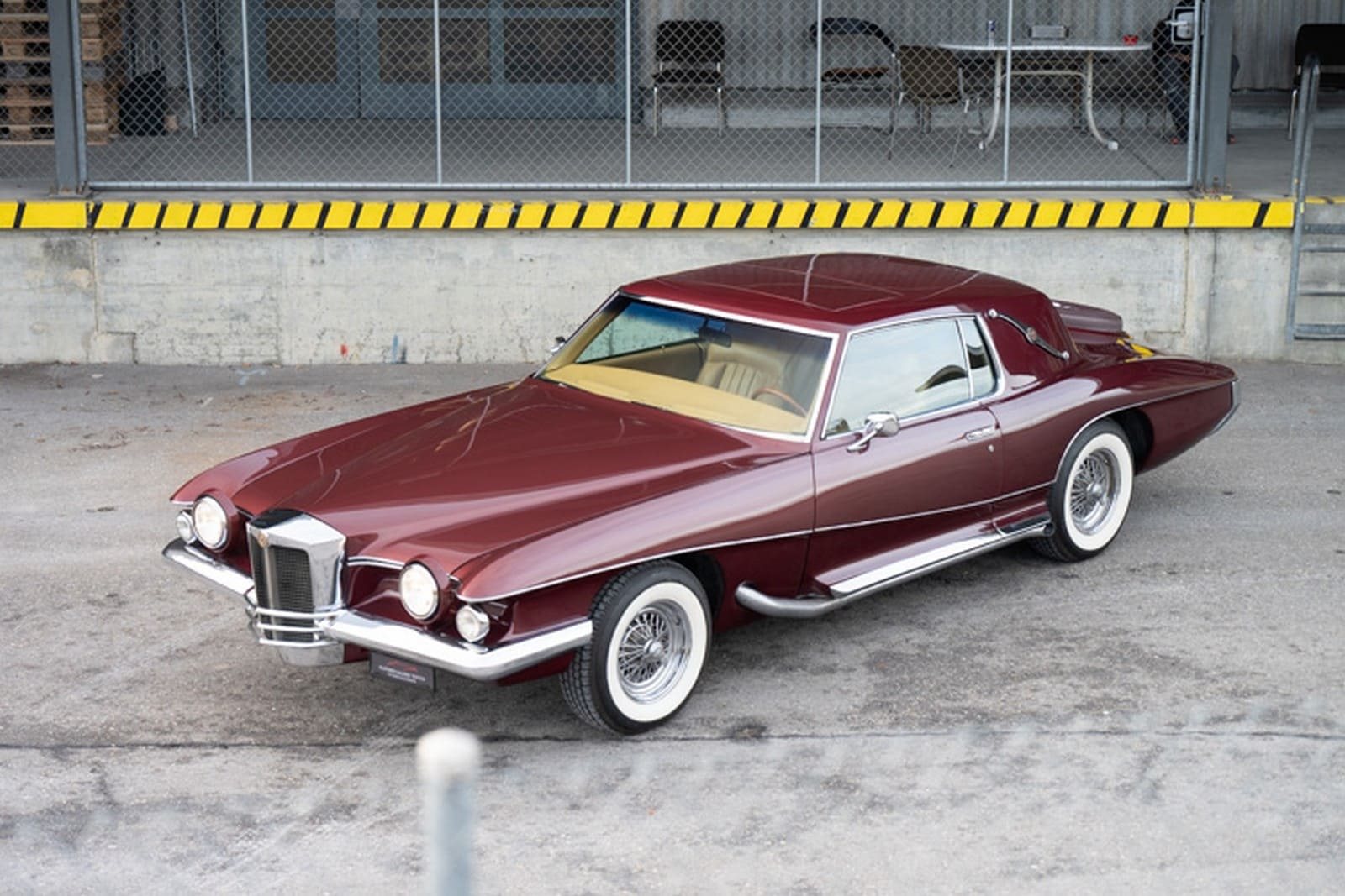 1971 - STUTZ BLACKHAWK BORDEAUX, foto 1