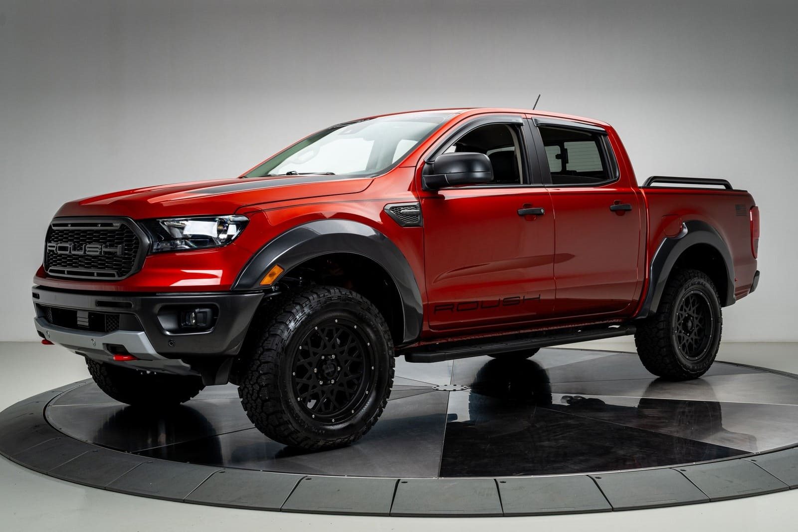 2022 - FORD RANGER BY ROUSH HOT PEPPER RED, foto 1