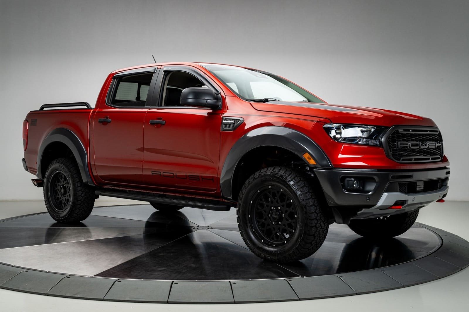 2022 - FORD RANGER BY ROUSH HOT PEPPER RED, foto 4
