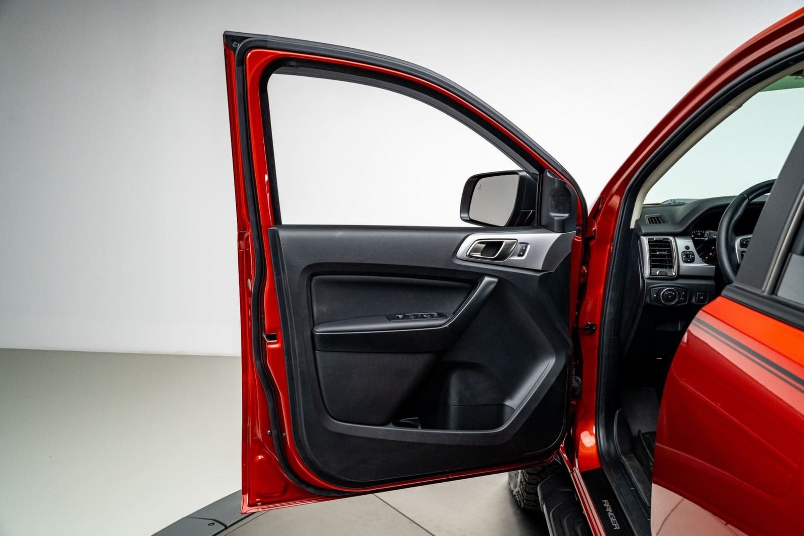 2022 - FORD RANGER BY ROUSH HOT PEPPER RED, foto 42