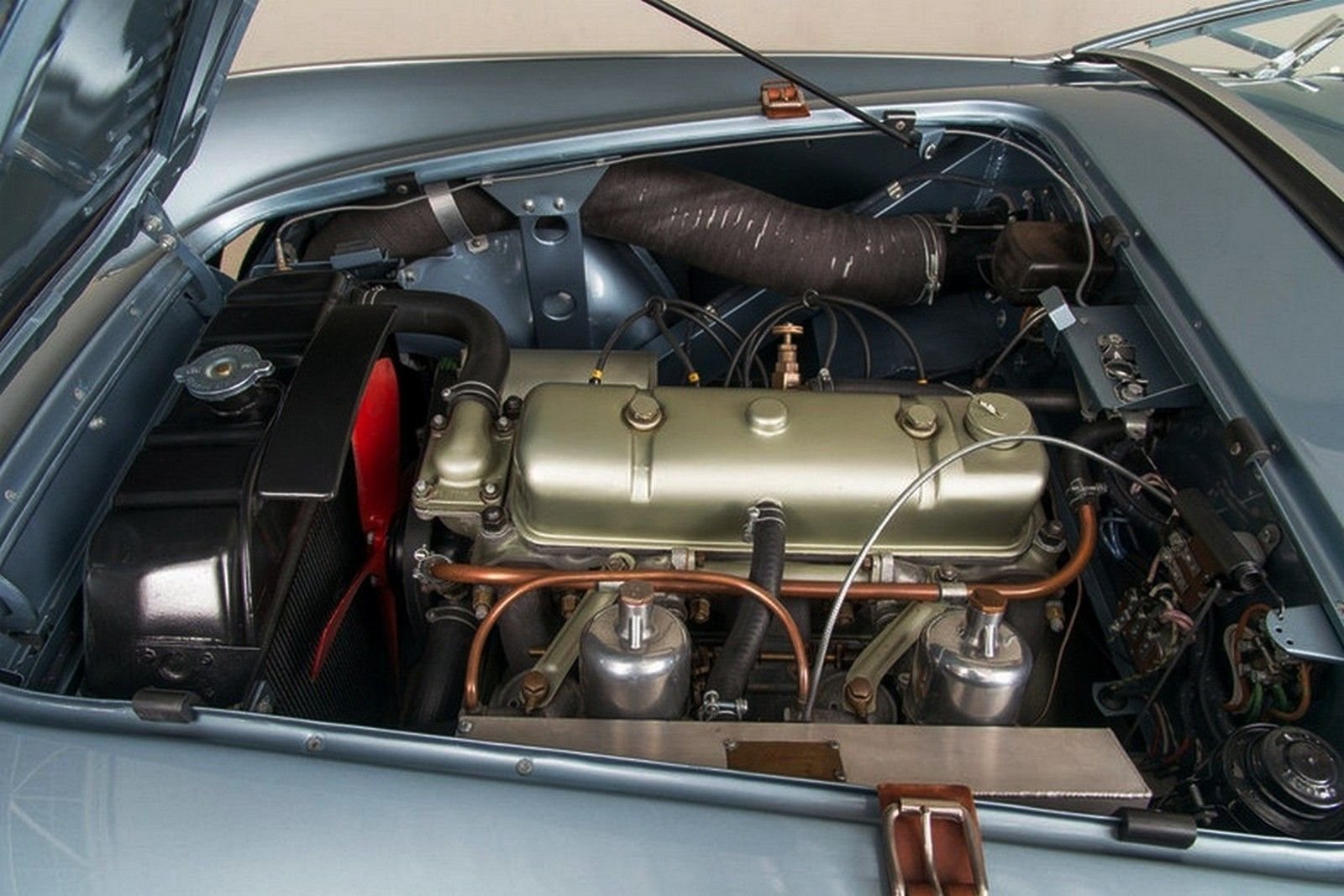 AUSTIN-HEALEY 100/M LE MANS WHITE-HEALEY BLUE, foto 19