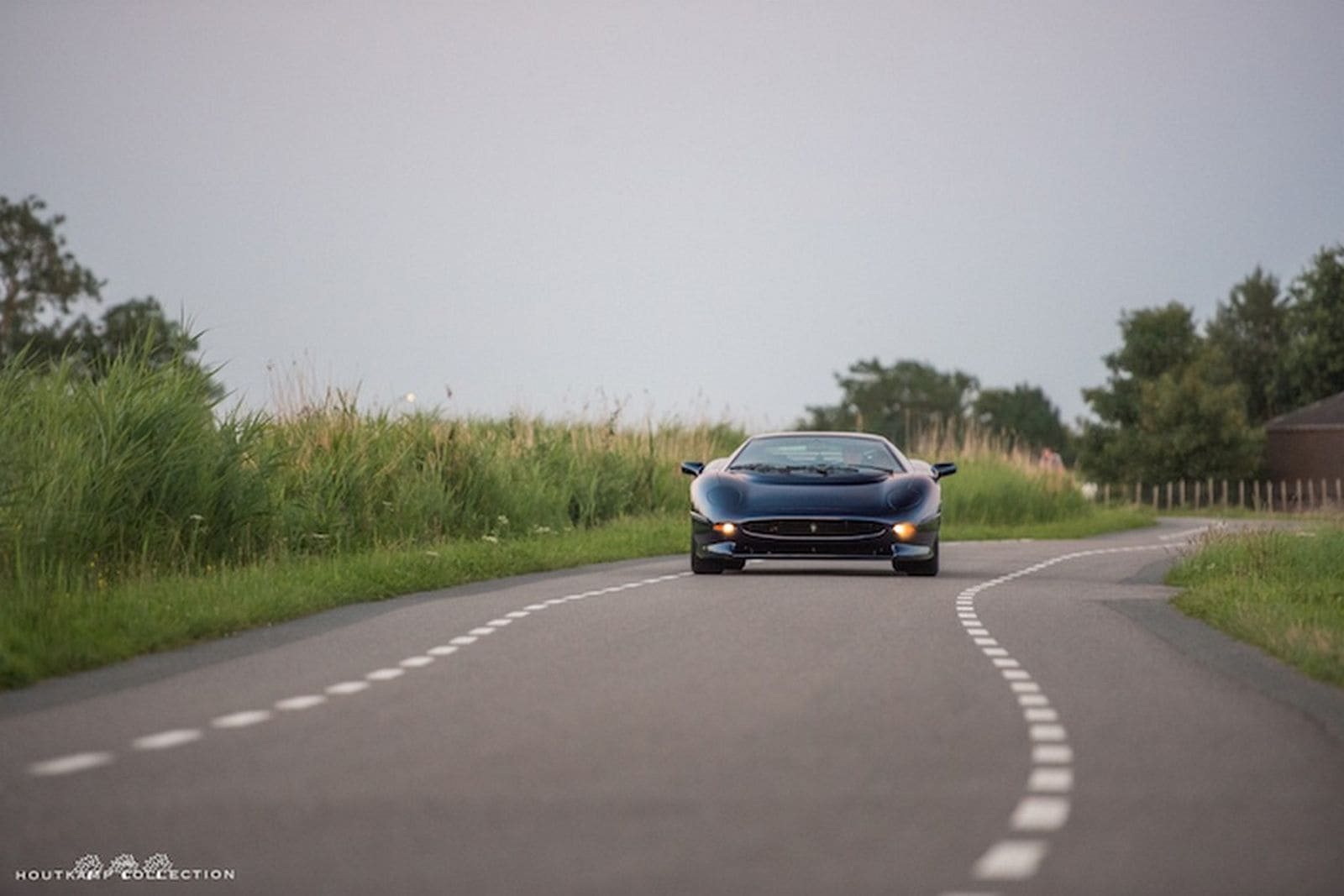 1993 - JAGUAR XJ220 LE MANS BLUE, foto 2