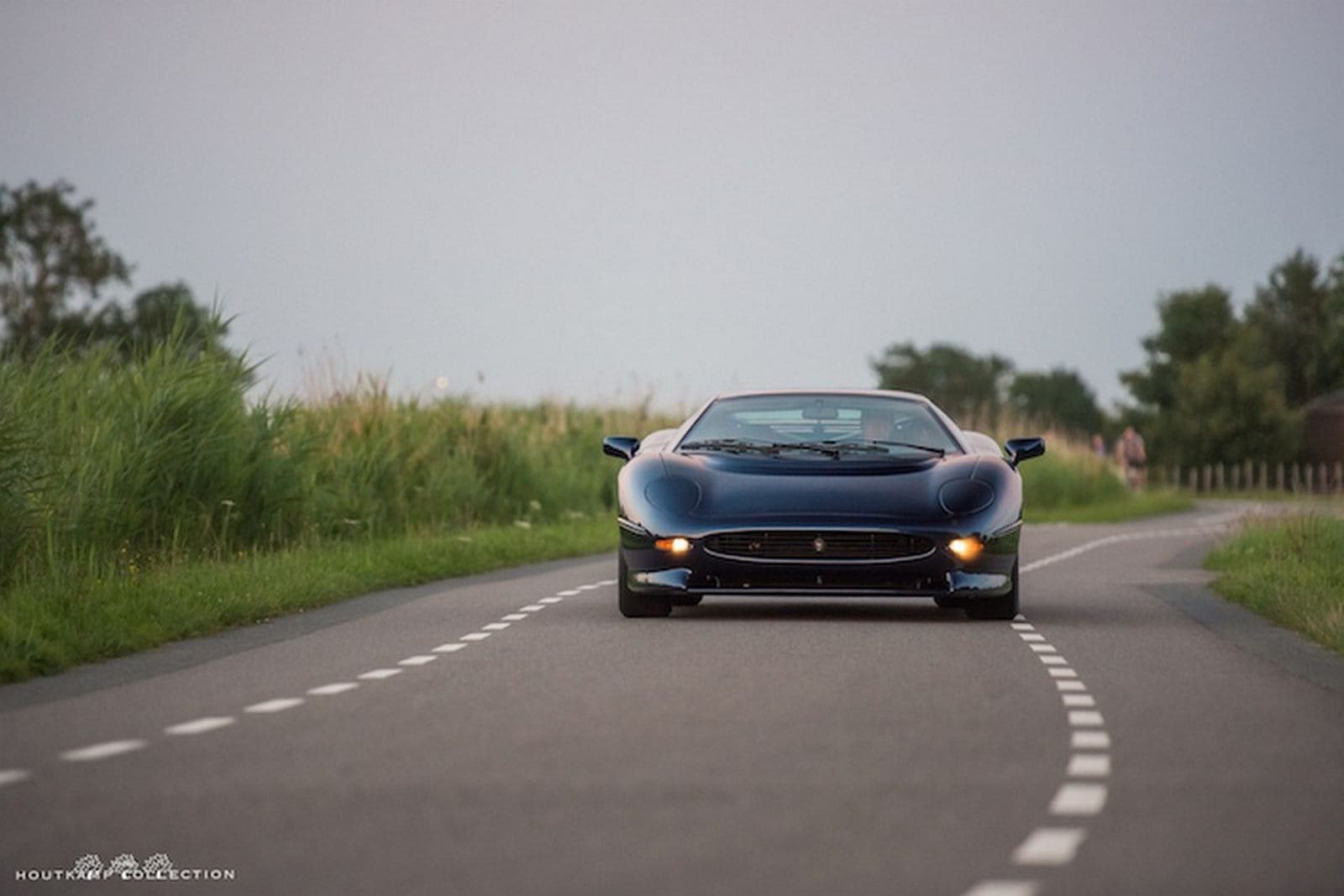 1993 - JAGUAR XJ220 LE MANS BLUE, foto 3